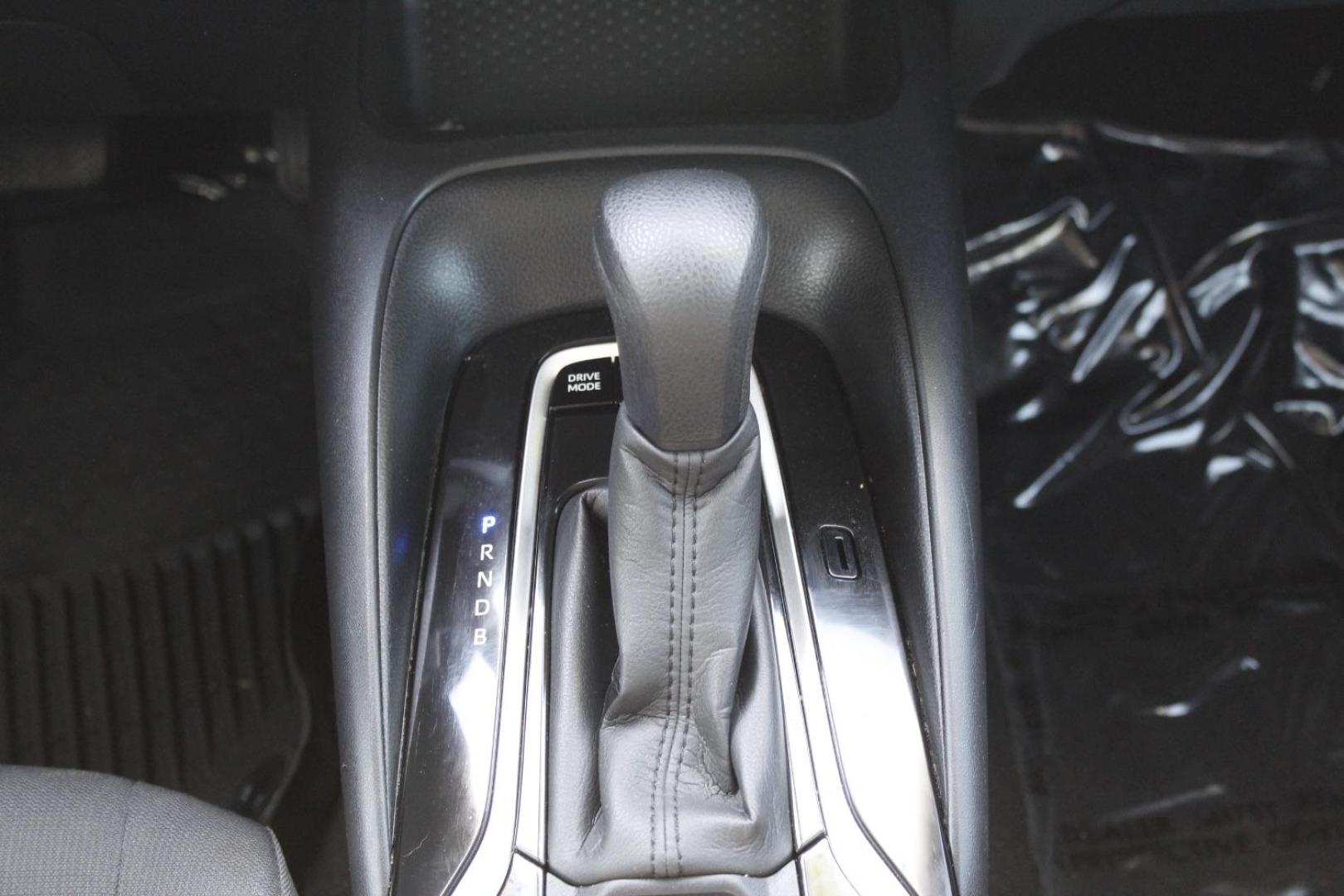 2021 Gray Toyota Corolla Hybrid LE (JTDEAMDE4MJ) with an 1.8L I-4 DOHC engine, located at 2401 E Main St., Grand Prairie, TX, 75050, (972) 262-4440, 32.748981, -96.969643 - Photo#19