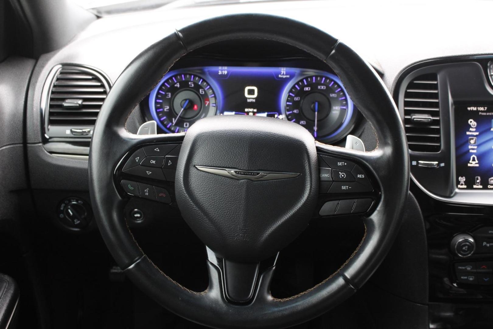 2016 Gray Chrysler 300 300S Alloy Edition (2C3CCABG2GH) with an 3.6L engine, located at 2401 E Main St., Grand Prairie, TX, 75050, (972) 262-4440, 32.748981, -96.969643 - Photo#21