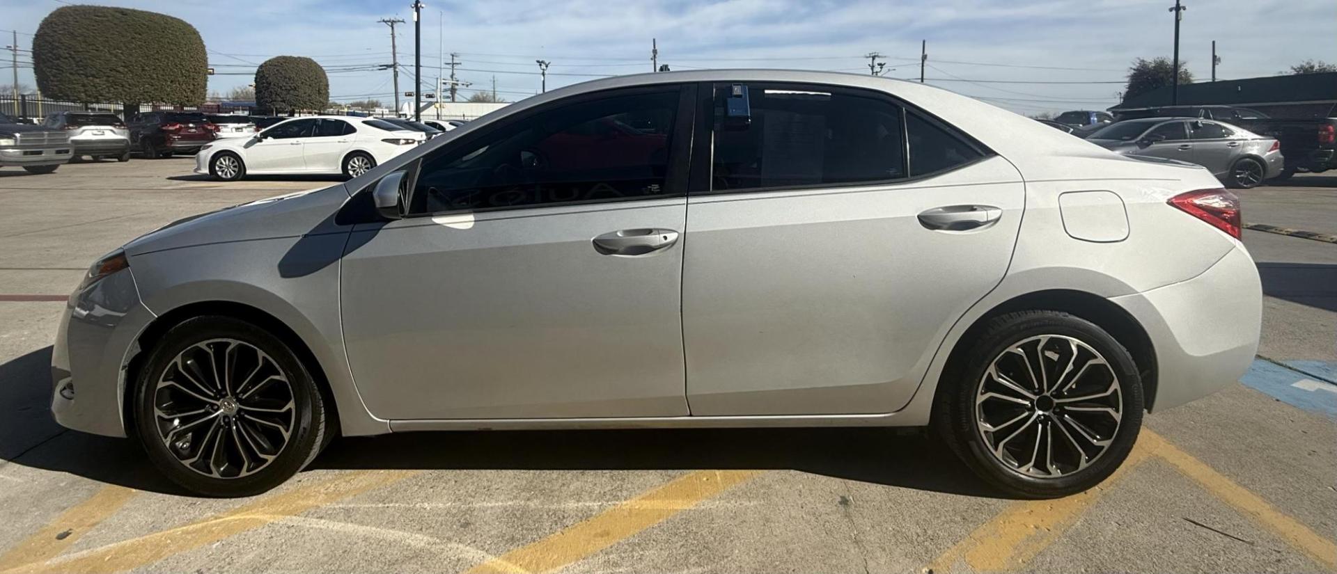 2017 Silver Toyota Corolla (5YFBURHE7HP) with an 1.8L I-4 DOHC engine, located at 2401 E Main St., Grand Prairie, TX, 75050, (972) 262-4440, 32.748981, -96.969643 - Photo#5