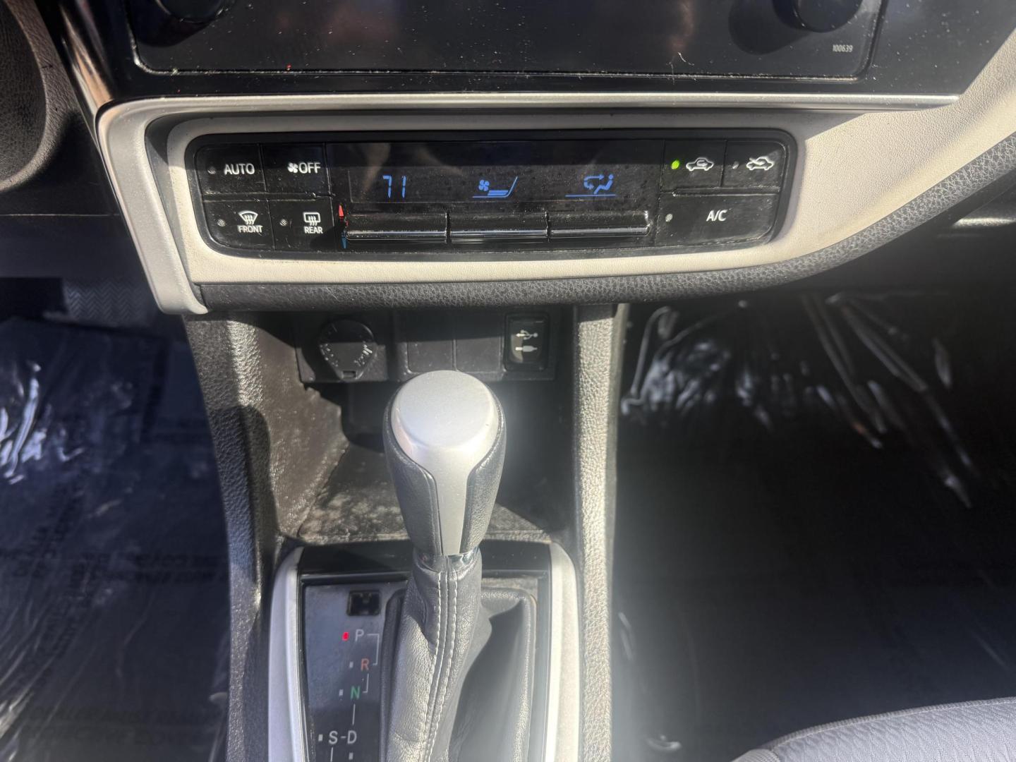 2017 Silver Toyota Corolla (5YFBURHE7HP) with an 1.8L I-4 DOHC engine, located at 2401 E Main St., Grand Prairie, TX, 75050, (972) 262-4440, 32.748981, -96.969643 - Photo#20