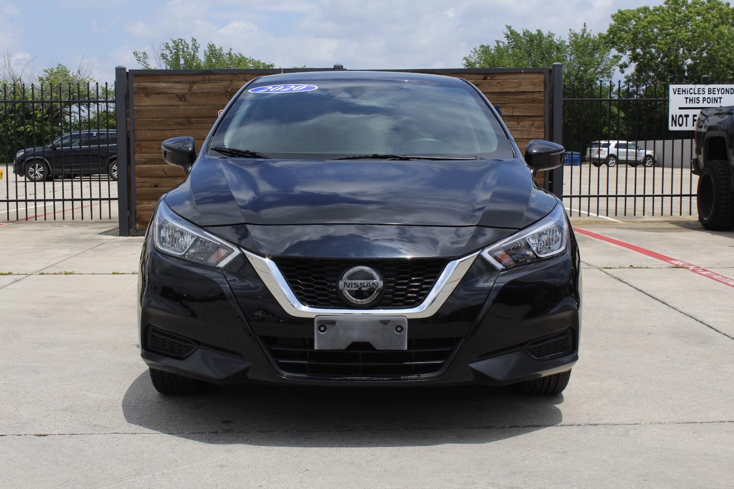 photo of 2020 Nissan Versa SV Xtronic CVT
