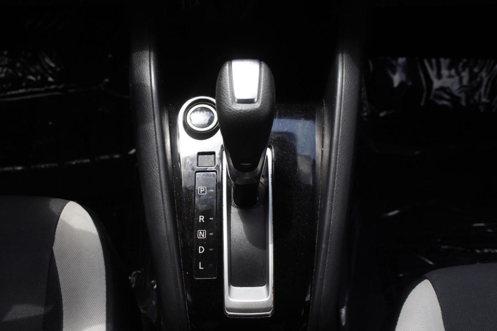 2020 Black Nissan Versa SV Xtronic CVT (3N1CN8EV3LL) with an 1.6L I-4 DOHC engine, located at 2401 E Main St., Grand Prairie, TX, 75050, (972) 262-4440, 32.748981, -96.969643 - Photo#19