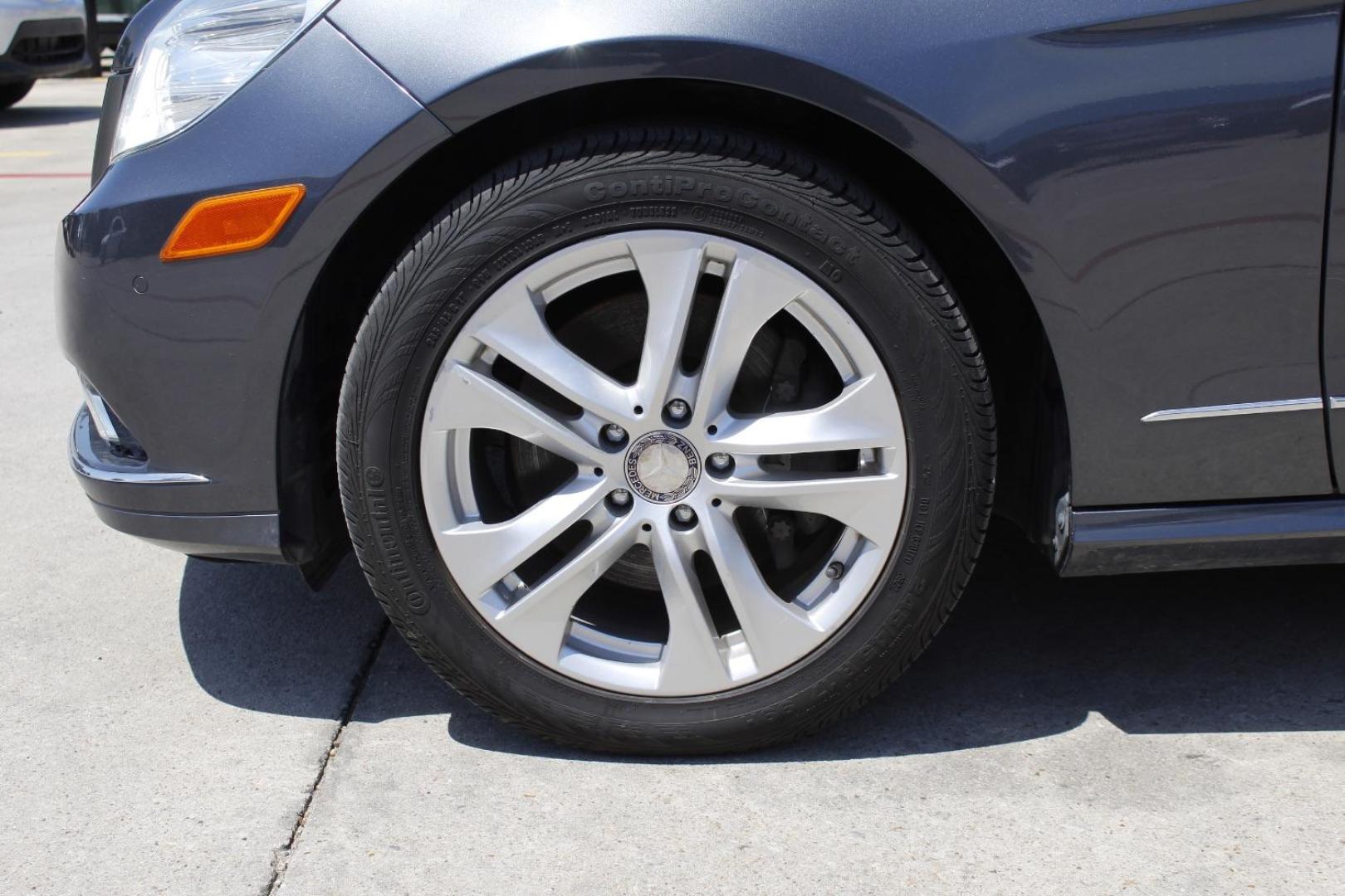2010 Gray Mercedes-Benz E 350 4MATIC (WDDHF8HB4AA) with an 3.5L V-6 DOHC engine, located at 2401 E Main St., Grand Prairie, TX, 75050, (972) 262-4440, 32.748981, -96.969643 - Photo#3