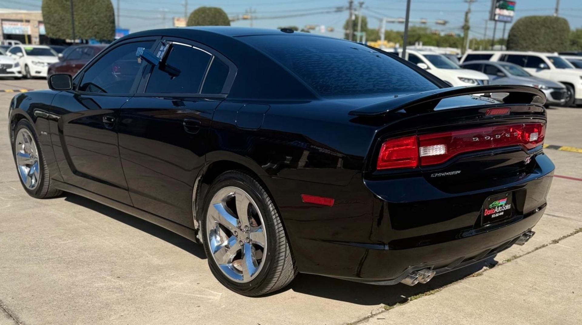 2013 Black Dodge Charger R/T (2C3CDXCT7DH) with an HEMI 5.7L V-8 variab engine, located at 2401 E Main St., Grand Prairie, TX, 75050, (972) 262-4440, 32.748981, -96.969643 - Photo#7