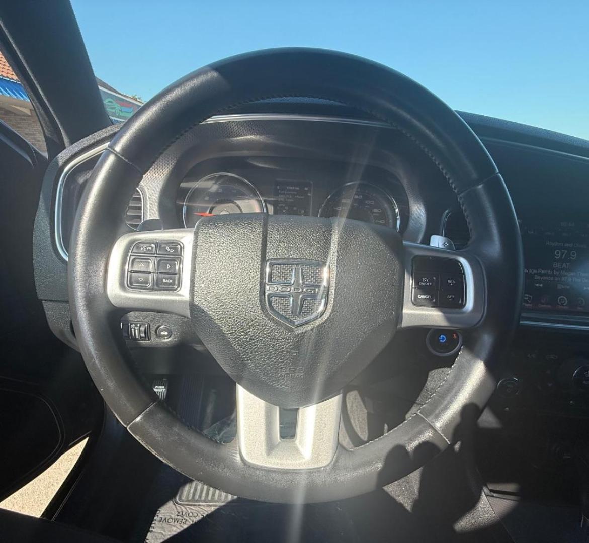 2013 Black Dodge Charger R/T (2C3CDXCT7DH) with an HEMI 5.7L V-8 variab engine, located at 2401 E Main St., Grand Prairie, TX, 75050, (972) 262-4440, 32.748981, -96.969643 - Photo#20