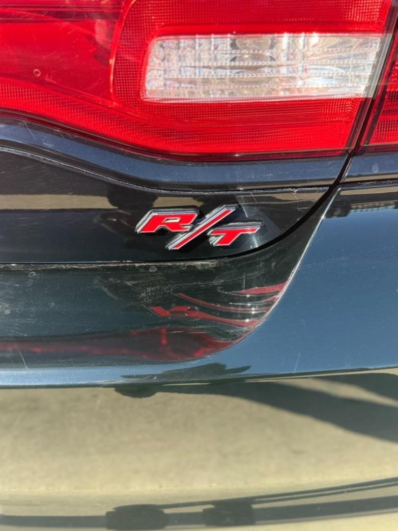 2013 Black Dodge Charger R/T (2C3CDXCT7DH) with an HEMI 5.7L V-8 variab engine, located at 2401 E Main St., Grand Prairie, TX, 75050, (972) 262-4440, 32.748981, -96.969643 - Photo#31