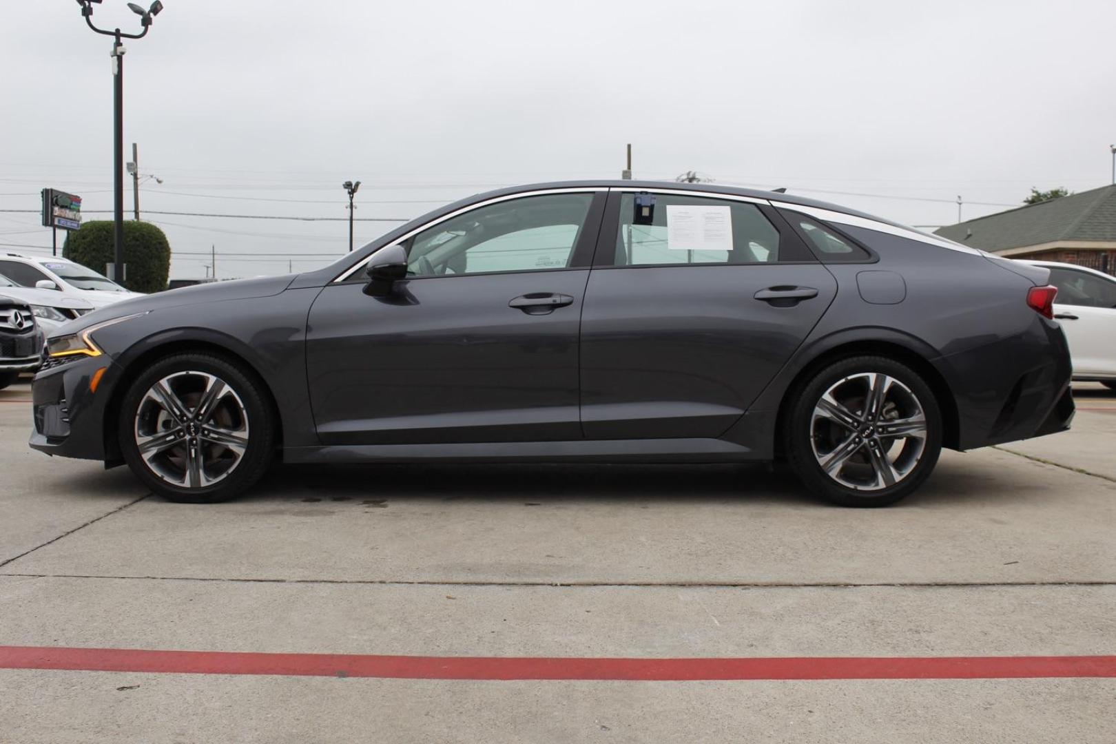 2022 Gray Kia K5 EX (5XXG34J21NG) with an Gamma-II 1.6L I-4 gasoline direct injection engine, located at 2401 E Main St., Grand Prairie, TX, 75050, (972) 262-4440, 32.748981, -96.969643 - Photo#2