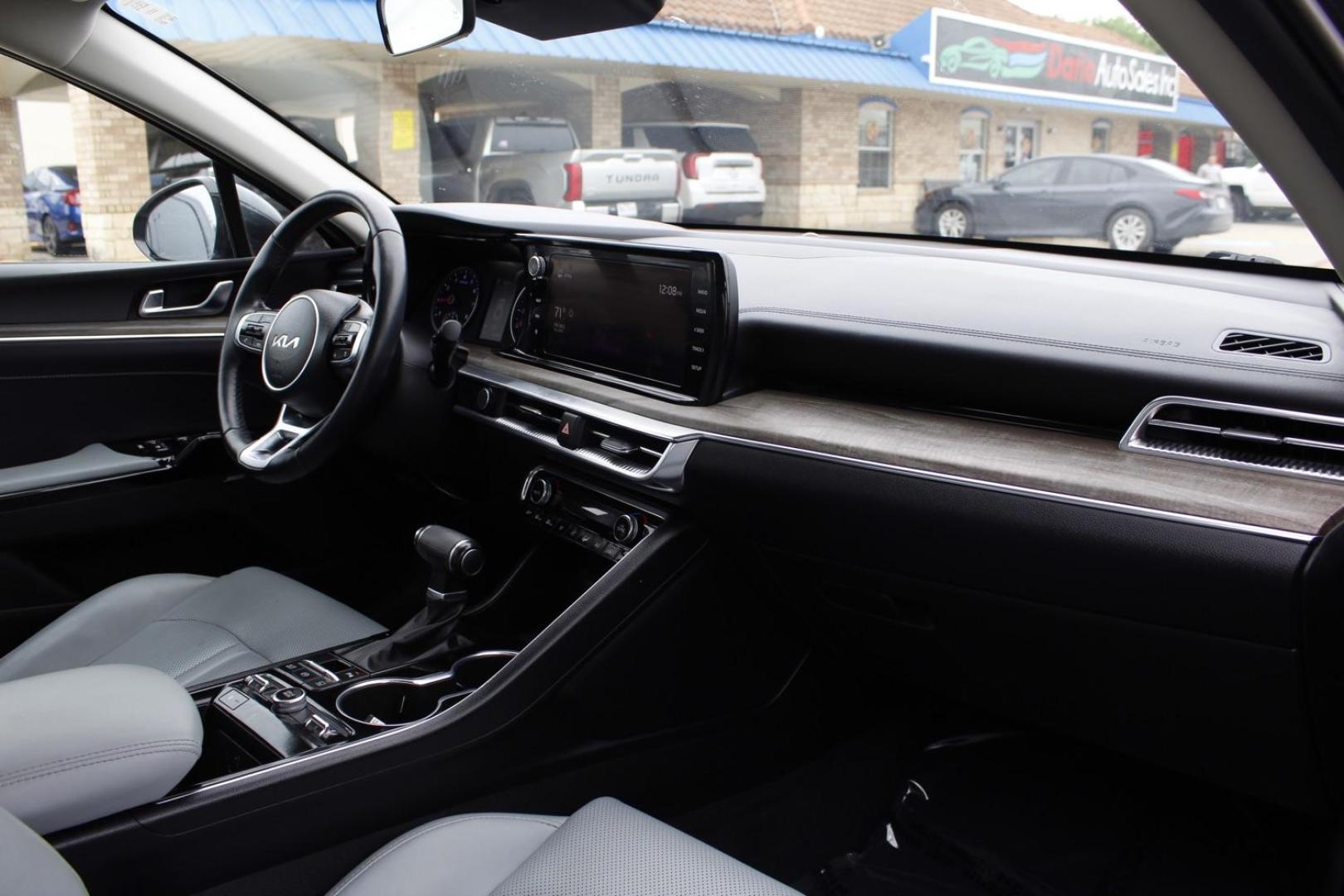 2022 Gray Kia K5 EX (5XXG34J21NG) with an Gamma-II 1.6L I-4 gasoline direct injection engine, located at 2401 E Main St., Grand Prairie, TX, 75050, (972) 262-4440, 32.748981, -96.969643 - Photo#13