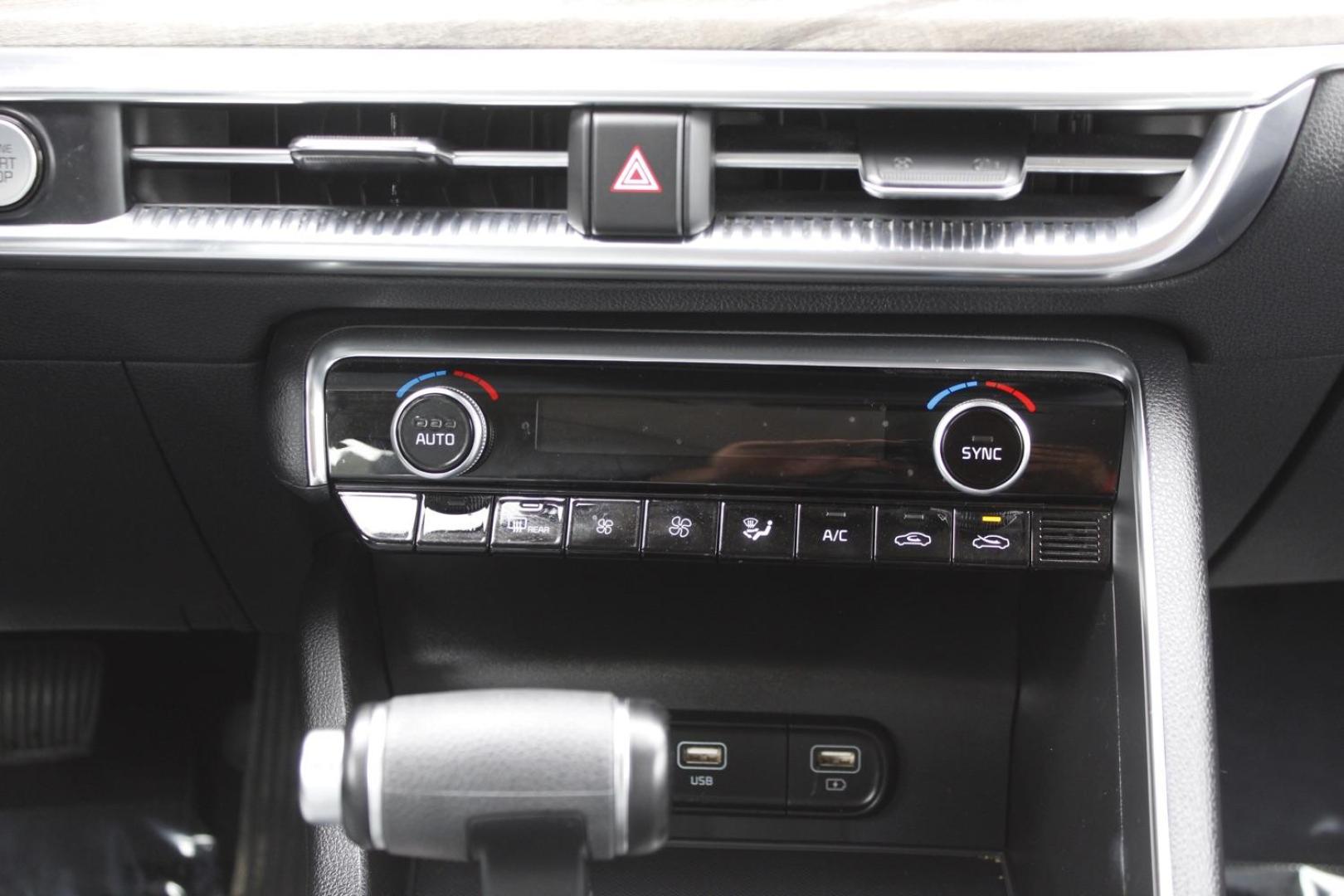 2022 Gray Kia K5 EX (5XXG34J21NG) with an Gamma-II 1.6L I-4 gasoline direct injection engine, located at 2401 E Main St., Grand Prairie, TX, 75050, (972) 262-4440, 32.748981, -96.969643 - Photo#17