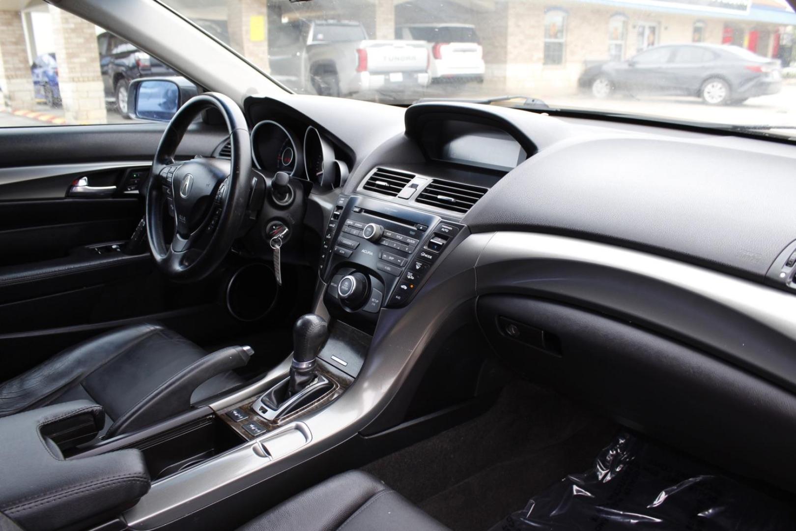 2012 Gray Acura TL 3.5 (19UUA8F29CA) with an 3.5L V-6 variable valve control engine, located at 2401 E Main St., Grand Prairie, TX, 75050, (972) 262-4440, 32.748981, -96.969643 - Photo#13
