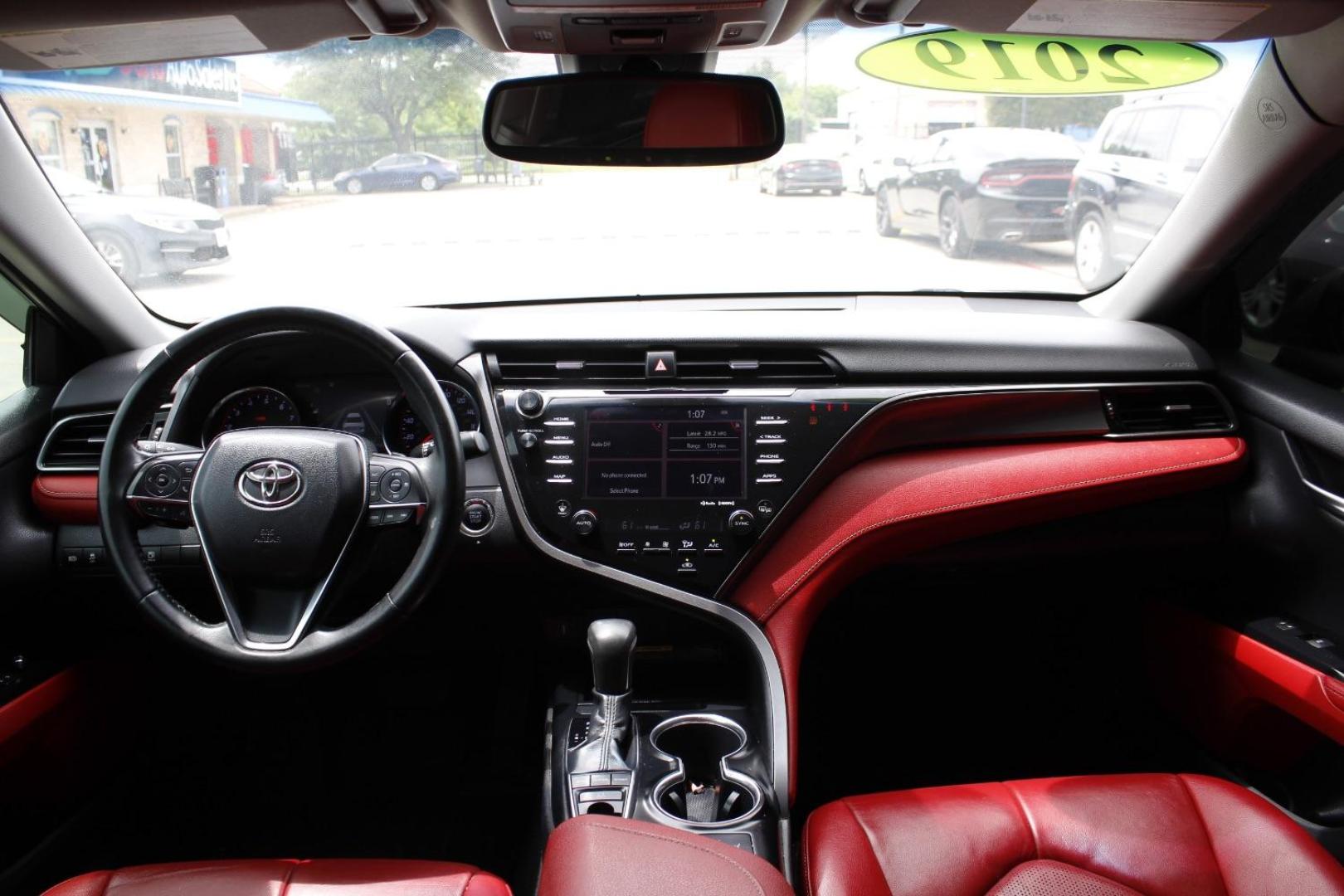 2019 Black Toyota Camry XSE (4T1B61HKXKU) with an 2.5L I-4 port/direct injection engine, located at 2401 E Main St., Grand Prairie, TX, 75050, (972) 262-4440, 32.748981, -96.969643 - Photo#14
