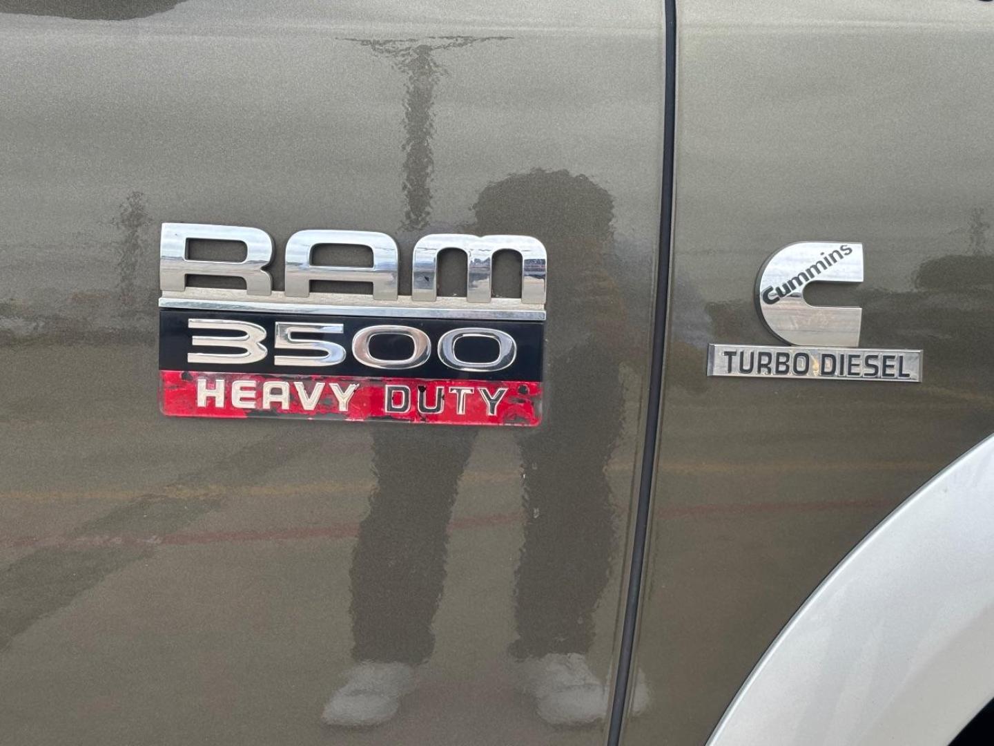 2012 Green Ram 3500 Laramie (3C63DPJLXCG) with an Cummins 6.7L I-6 diesel direct injection engine, located at 2401 E Main St., Grand Prairie, TX, 75050, (972) 262-4440, 32.748981, -96.969643 - Photo#12