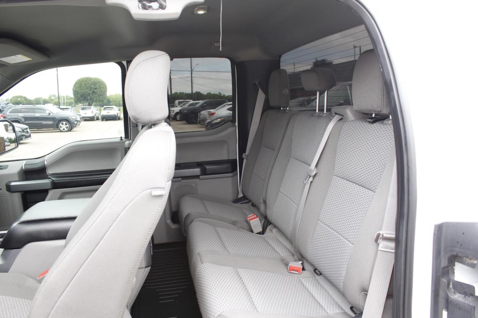 2018 White Ford F-150 XLT (1FTFX1E53JK) with an 3.3L V-6 port/direct injection engine, located at 2401 E Main St., Grand Prairie, TX, 75050, (972) 262-4440, 32.748981, -96.969643 - Photo#12