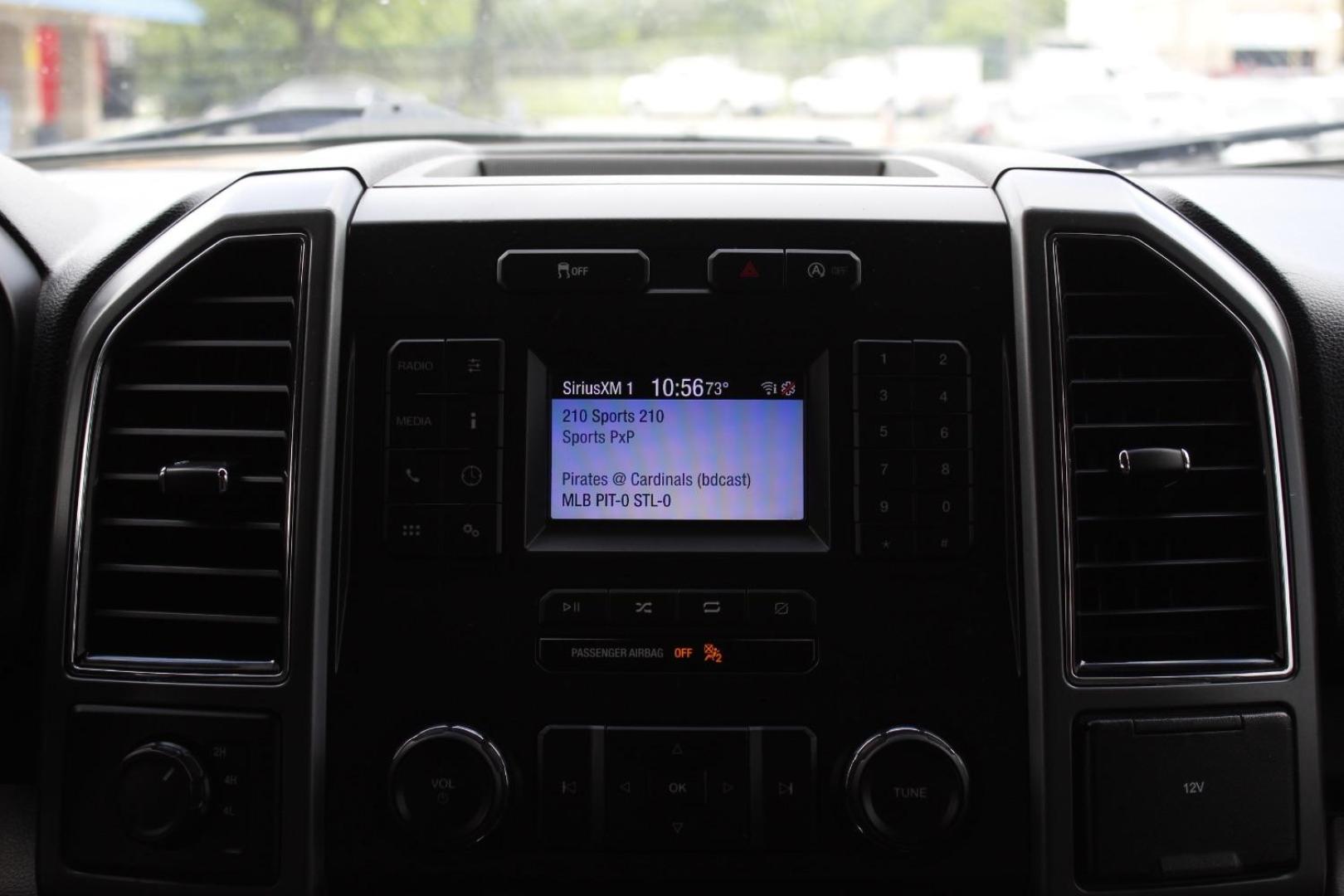 2018 White Ford F-150 XLT (1FTFX1E53JK) with an 3.3L V-6 port/direct injection engine, located at 2401 E Main St., Grand Prairie, TX, 75050, (972) 262-4440, 32.748981, -96.969643 - Photo#15