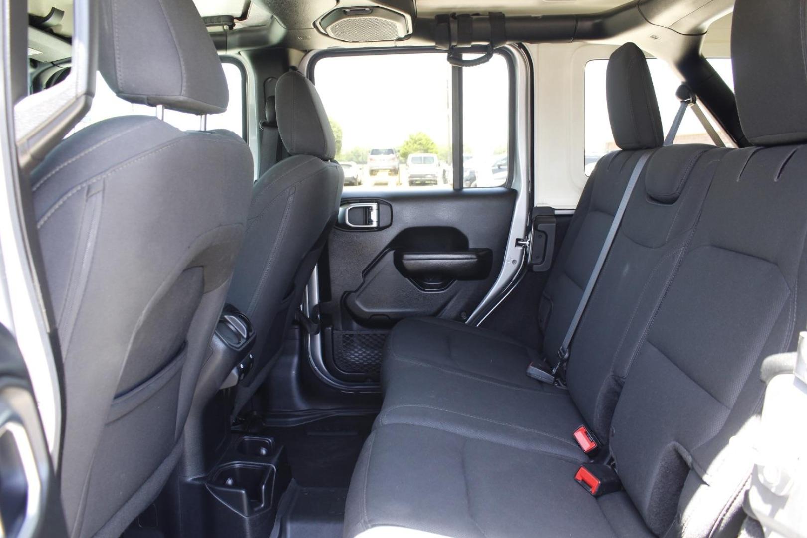 2018 Silver Jeep Wrangler Unlimited Sport S 4x4 (1C4HJXDG0JW) , located at 2401 E Main St., Grand Prairie, TX, 75050, (972) 262-4440, 32.748981, -96.969643 - Photo#12