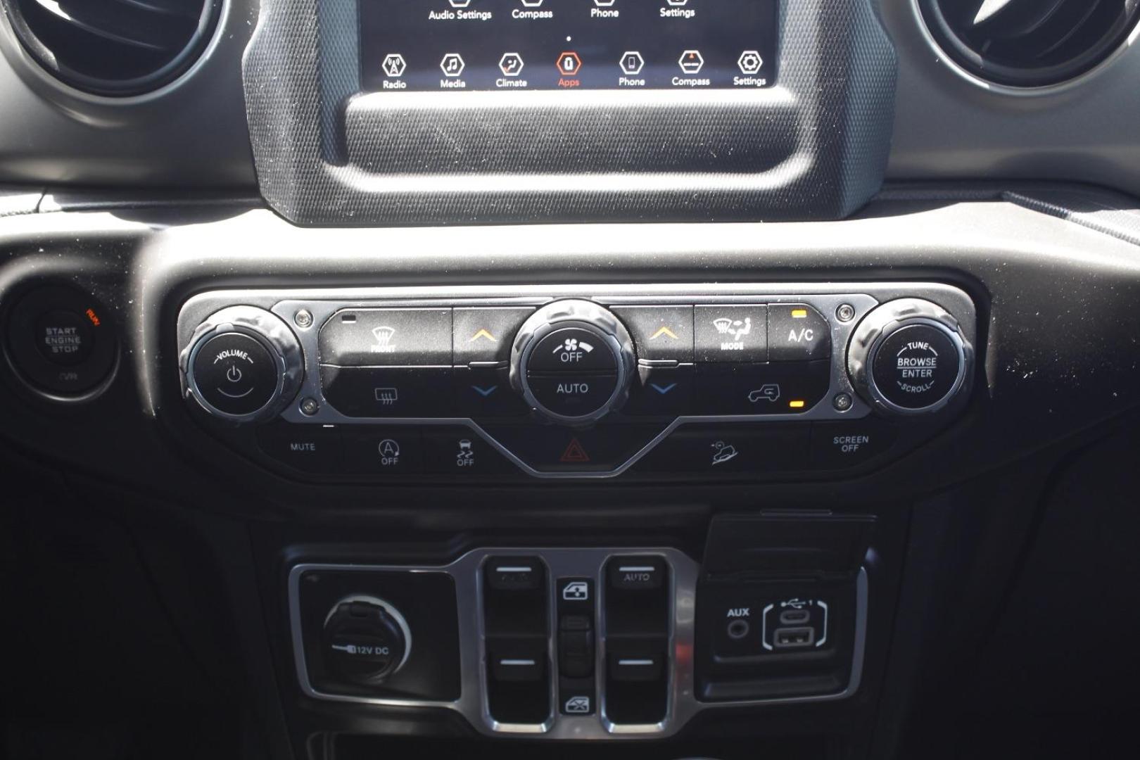 2018 Silver Jeep Wrangler Unlimited Sport S 4x4 (1C4HJXDG0JW) , located at 2401 E Main St., Grand Prairie, TX, 75050, (972) 262-4440, 32.748981, -96.969643 - Photo#17