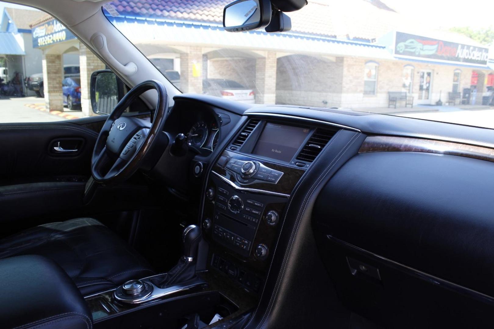 2016 Gray INFINITI QX80 4WD (JN8AZ2NE5G9) , located at 2401 E Main St., Grand Prairie, TX, 75050, (972) 262-4440, 32.748981, -96.969643 - Photo#12
