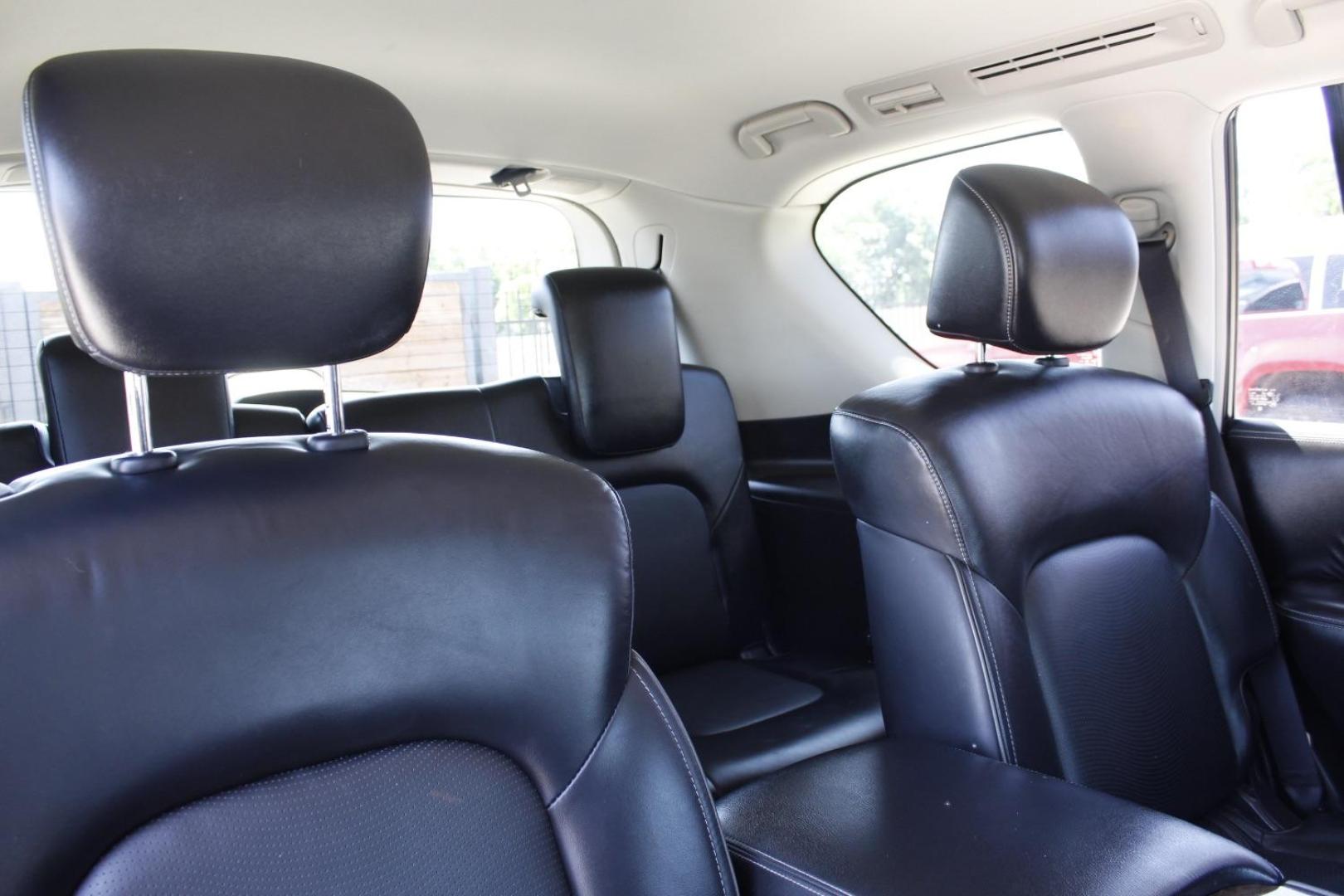 2016 Gray INFINITI QX80 4WD (JN8AZ2NE5G9) , located at 2401 E Main St., Grand Prairie, TX, 75050, (972) 262-4440, 32.748981, -96.969643 - Photo#14