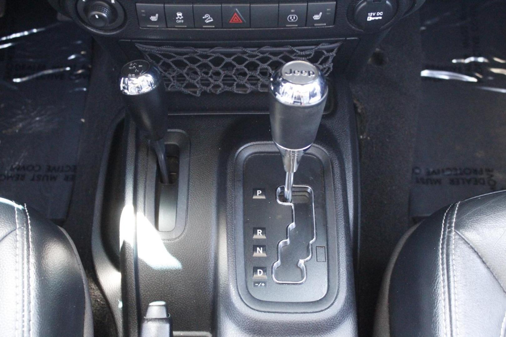 2015 Gray Jeep Wrangler Unlimited Sahara 4WD (1C4BJWEGXFL) with an 3.6L V6 DOHC 24V FFV engine, located at 2401 E Main St., Grand Prairie, TX, 75050, (972) 262-4440, 32.748981, -96.969643 - Photo#17