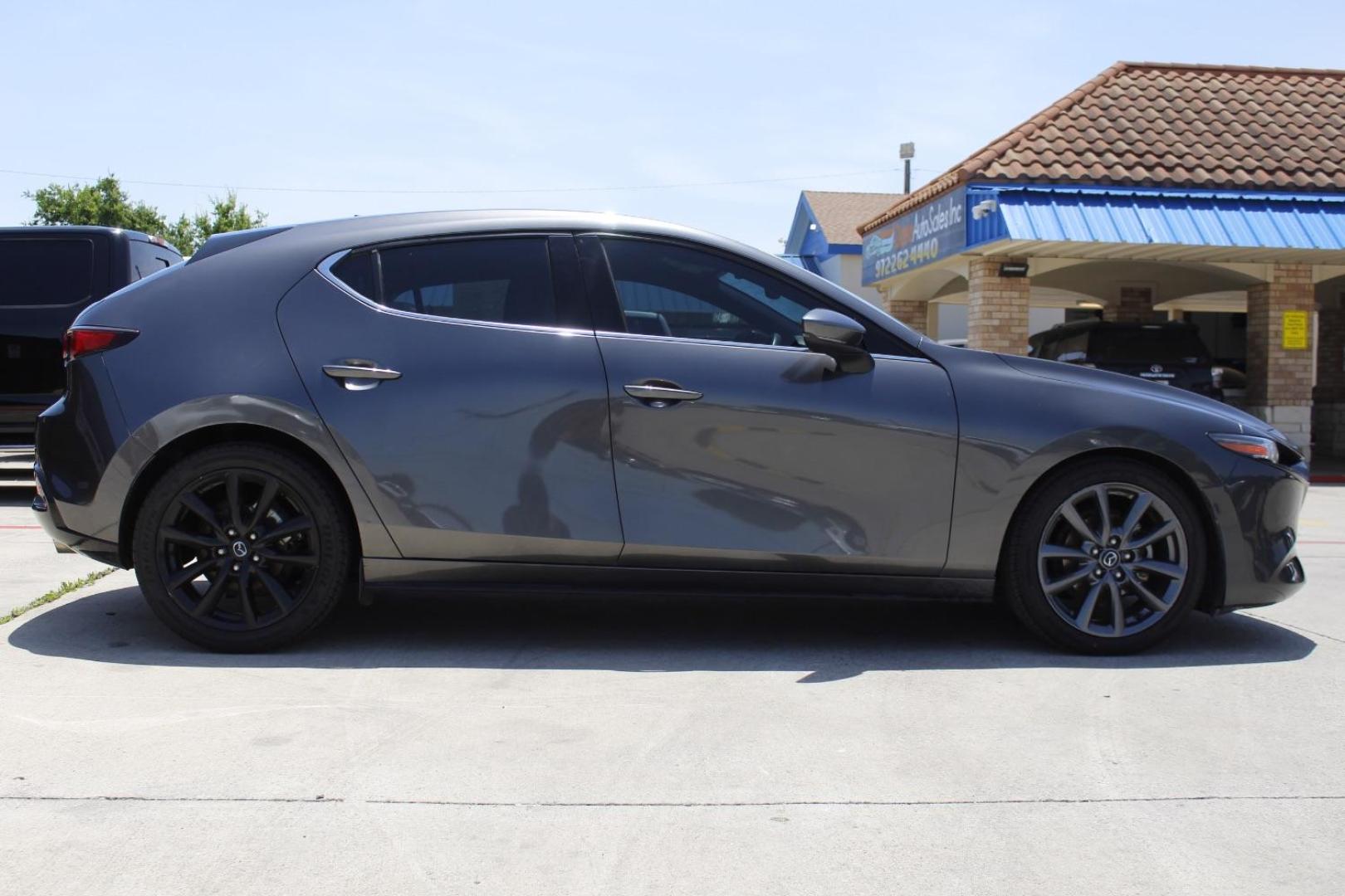 2019 Gray Mazda Mazda3 Hatchback Premium Package (JM1BPANM1K1) with an SKYACTIV-G 2.5L I-4 gasoline direct injection engine, located at 2401 E Main St., Grand Prairie, TX, 75050, (972) 262-4440, 32.748981, -96.969643 - Photo#9