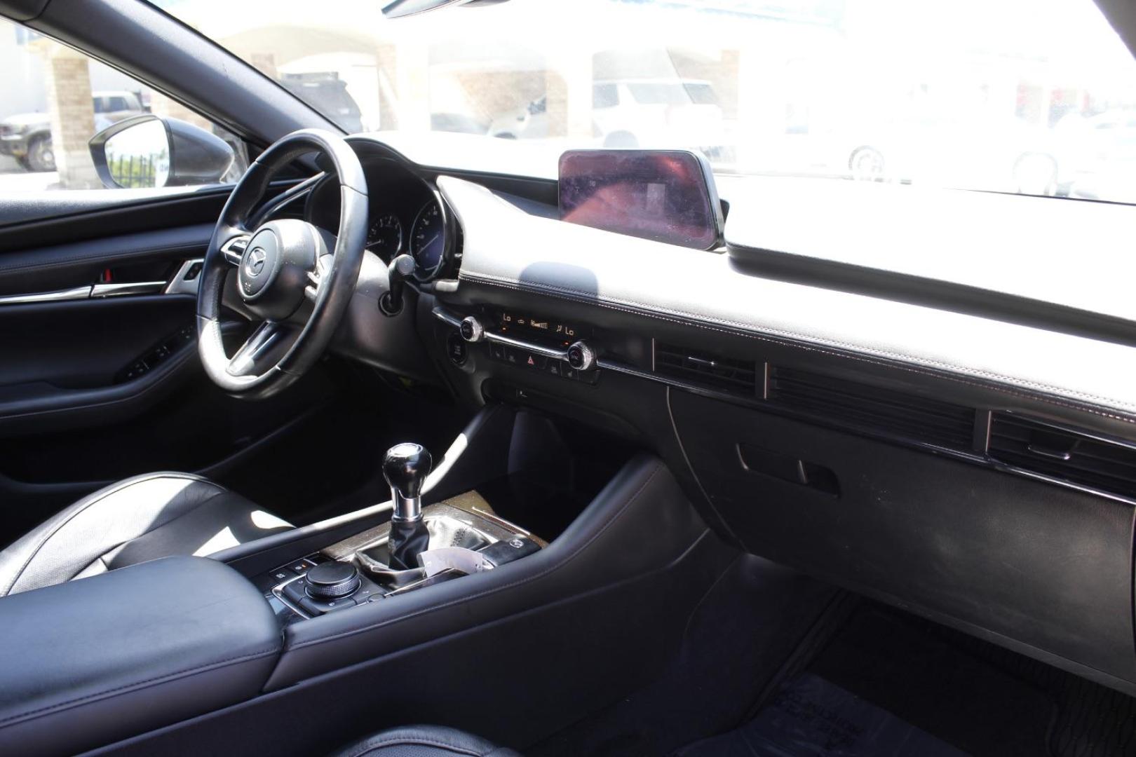 2019 Gray Mazda Mazda3 Hatchback Premium Package (JM1BPANM1K1) with an SKYACTIV-G 2.5L I-4 gasoline direct injection engine, located at 2401 E Main St., Grand Prairie, TX, 75050, (972) 262-4440, 32.748981, -96.969643 - Photo#14