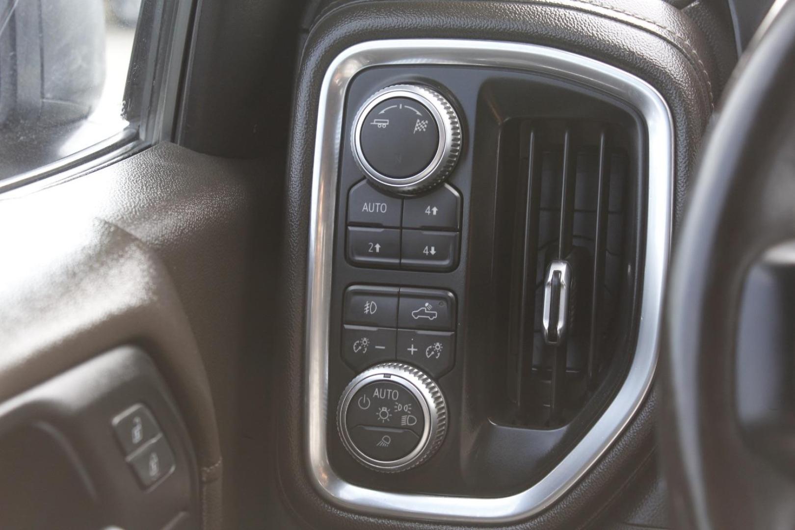 2019 Gray GMC Sierra 1500 SLT (3GTU9DED5KG) , located at 2401 E Main St., Grand Prairie, TX, 75050, (972) 262-4440, 32.748981, -96.969643 - Photo#20
