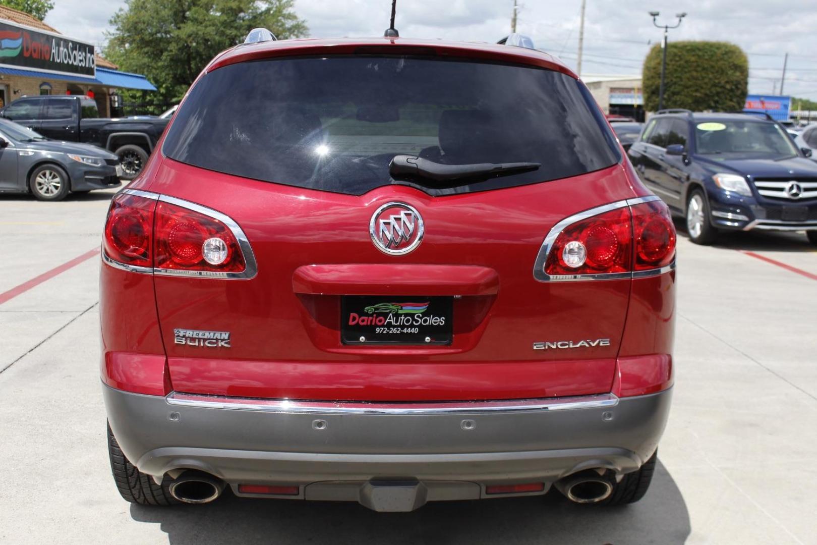 2012 Red Buick Enclave Leather (5GAKRCED7CJ) with an 3.6L V-6 gasoline direct injection engine, located at 2401 E Main St., Grand Prairie, TX, 75050, (972) 262-4440, 32.748981, -96.969643 - Photo#5