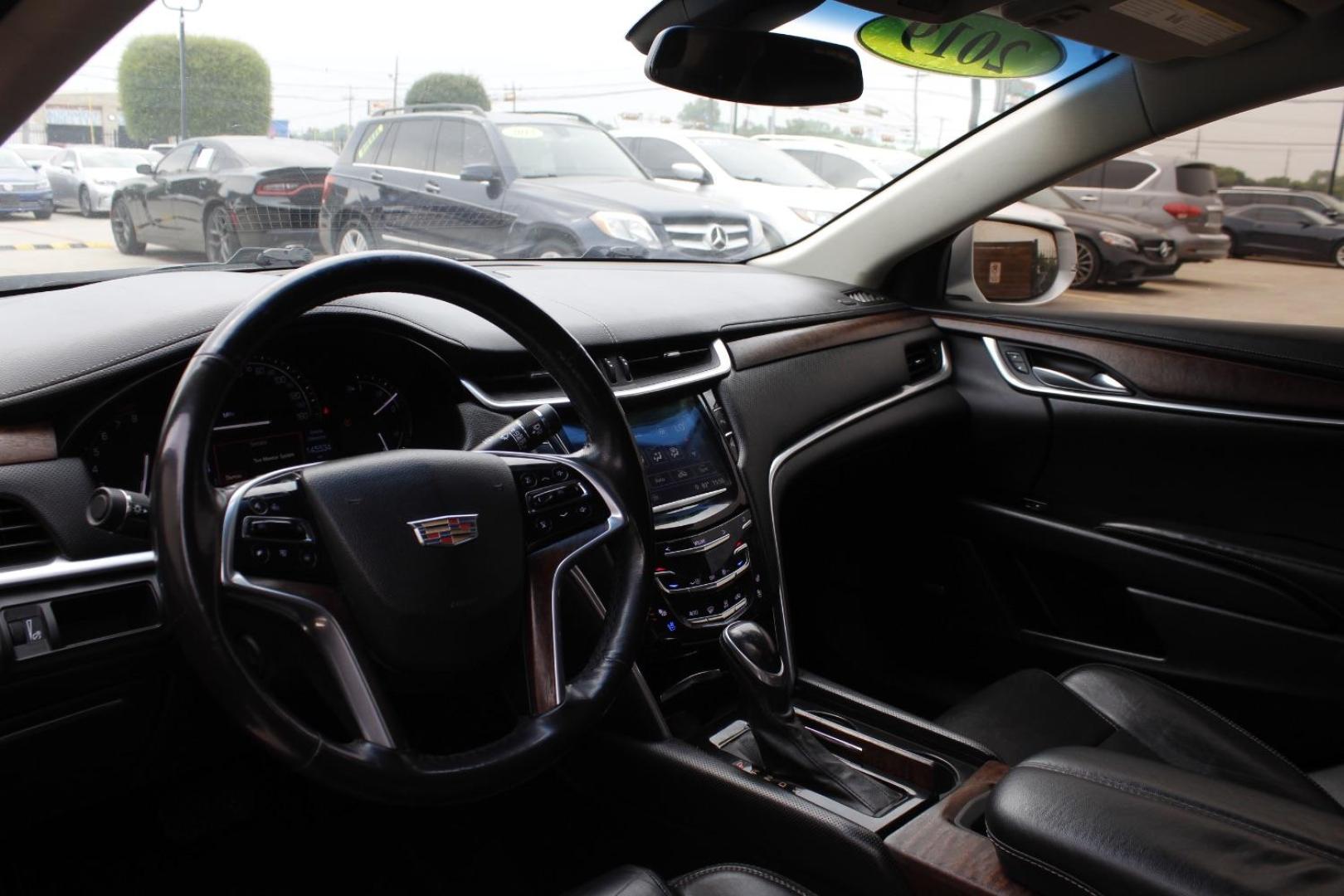 2019 Silver Cadillac XTS Luxury (2G61M5S38K9) with an 3.6L V-6 gasoline direct injection engine, located at 2401 E Main St., Grand Prairie, TX, 75050, (972) 262-4440, 32.748981, -96.969643 - Photo#12