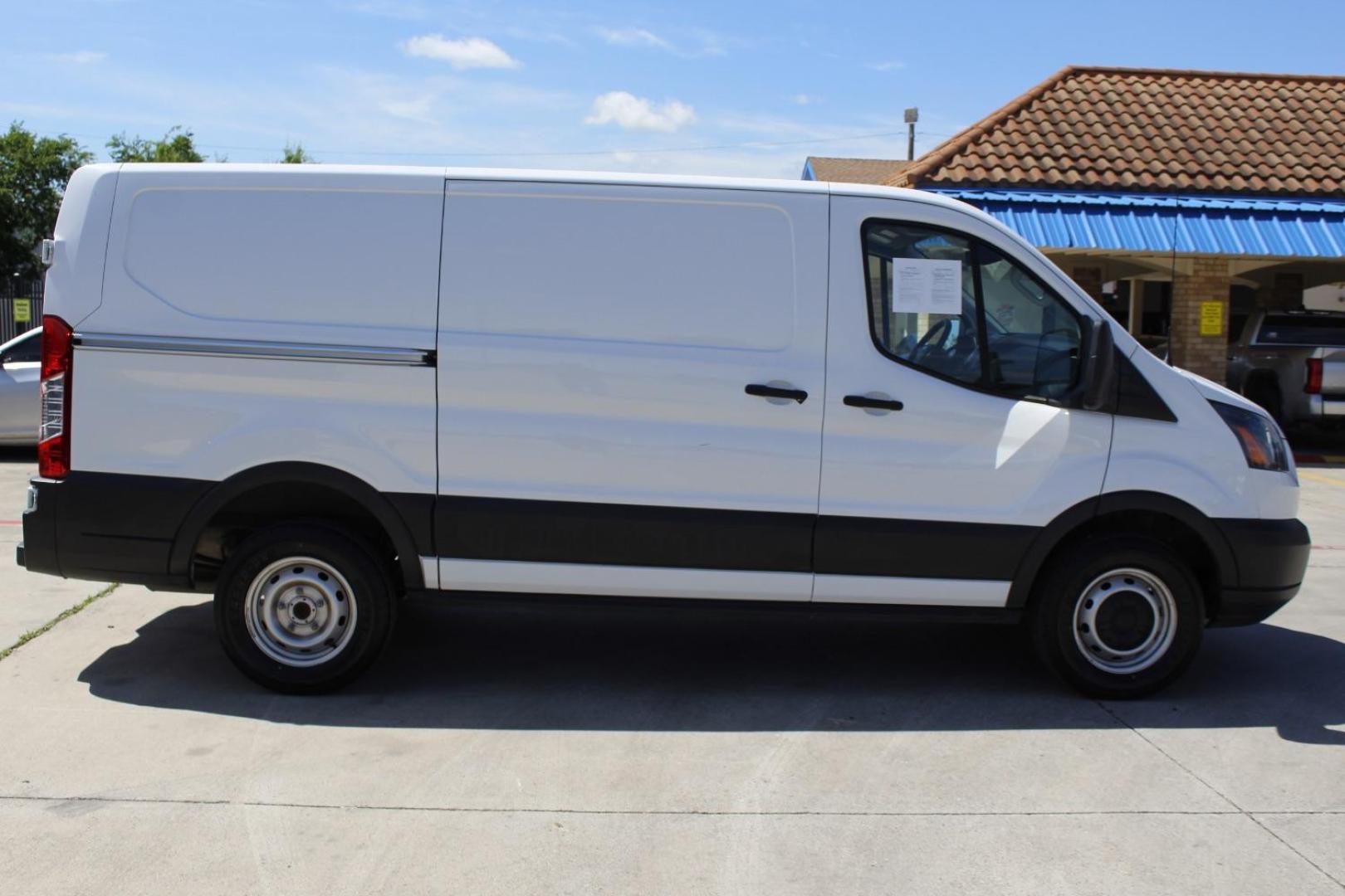 2019 White Ford Transit-250 Rf 9000 (1FTYR1YMXKK) , located at 2401 E Main St., Grand Prairie, TX, 75050, (972) 262-4440, 32.748981, -96.969643 - Photo#10