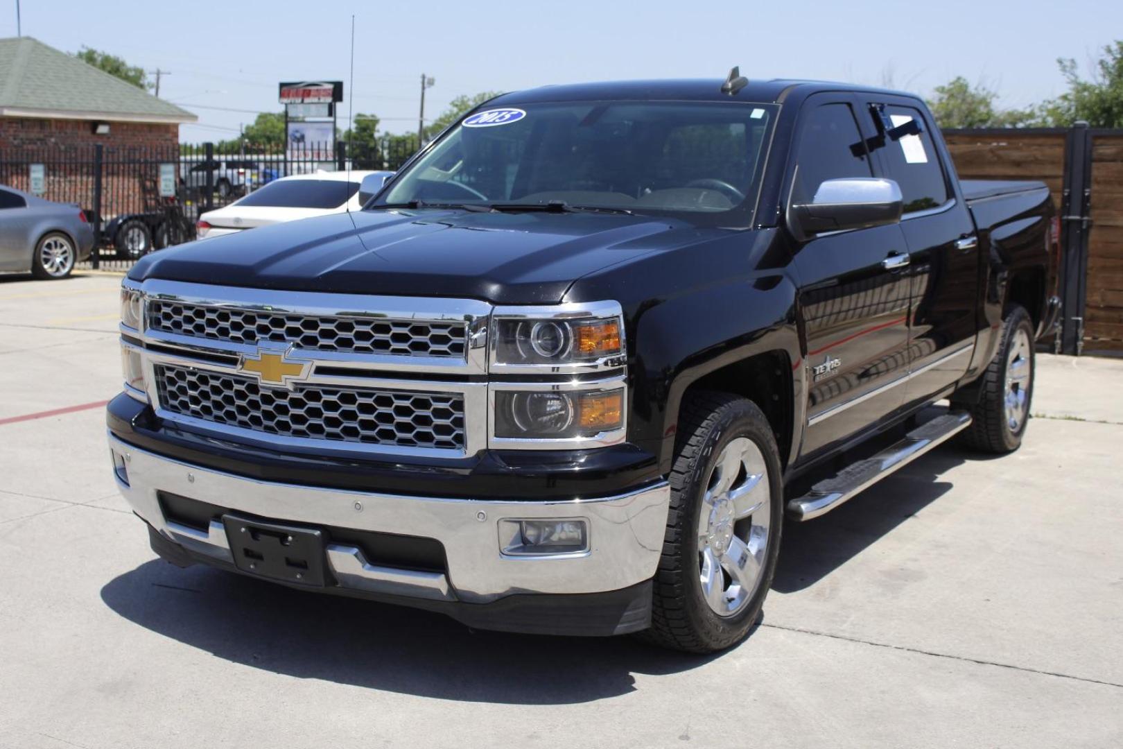 2015 Black Chevrolet Silverado 1500 1LZ (3GCPCSEC0FG) with an 5.3L engine, located at 2401 E Main St., Grand Prairie, TX, 75050, (972) 262-4440, 32.748981, -96.969643 - Photo#1