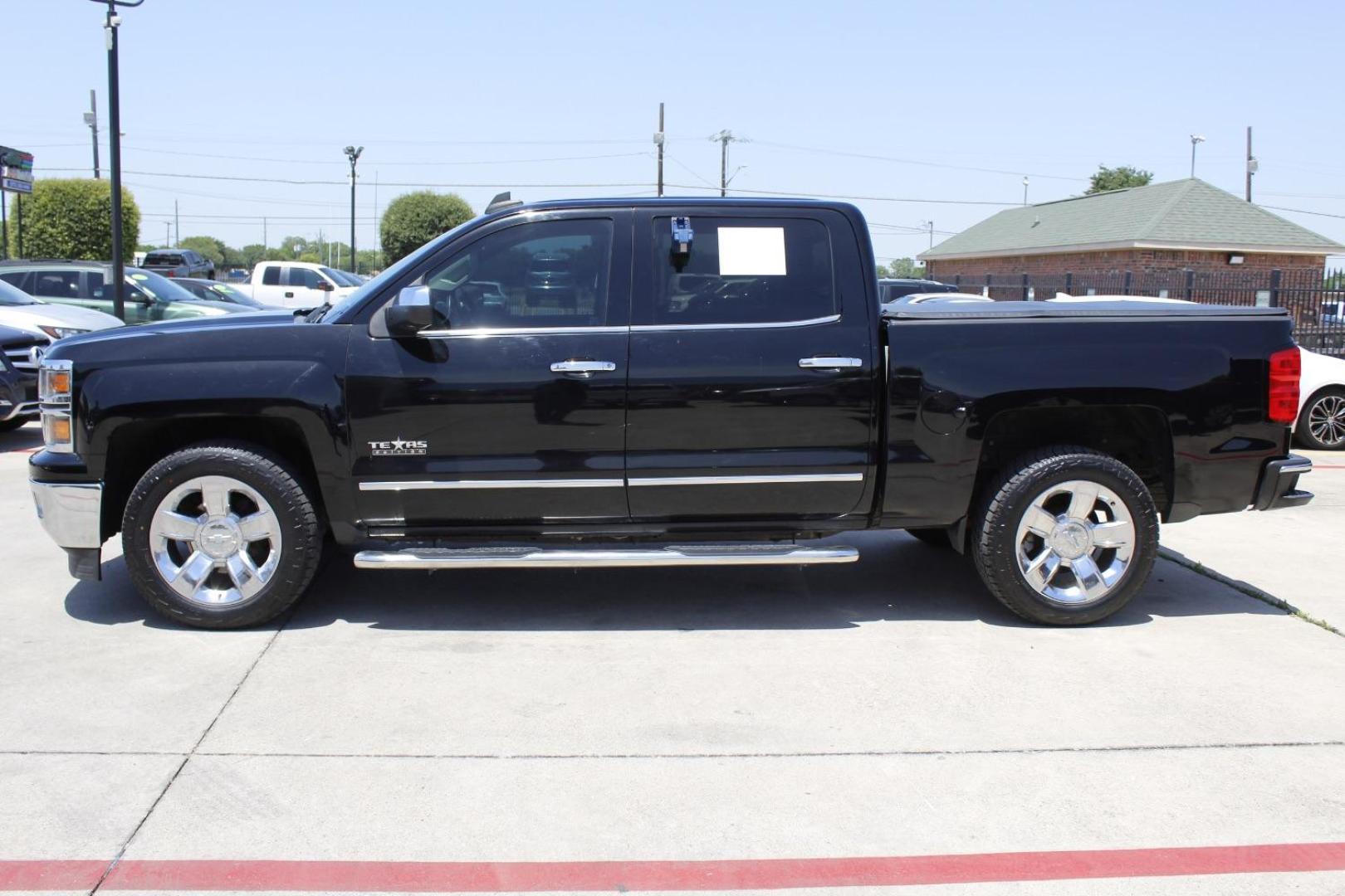 2015 Black Chevrolet Silverado 1500 1LZ (3GCPCSEC0FG) with an 5.3L engine, located at 2401 E Main St., Grand Prairie, TX, 75050, (972) 262-4440, 32.748981, -96.969643 - Photo#2