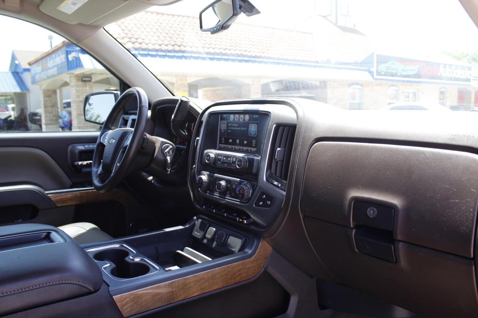 2015 Black Chevrolet Silverado 1500 1LZ (3GCPCSEC0FG) with an 5.3L engine, located at 2401 E Main St., Grand Prairie, TX, 75050, (972) 262-4440, 32.748981, -96.969643 - Photo#14