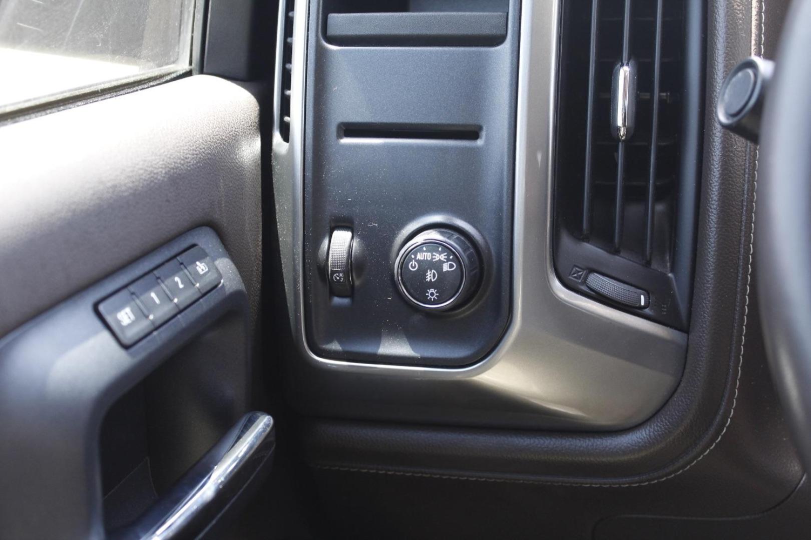 2015 Black Chevrolet Silverado 1500 1LZ (3GCPCSEC0FG) with an 5.3L engine, located at 2401 E Main St., Grand Prairie, TX, 75050, (972) 262-4440, 32.748981, -96.969643 - Photo#20