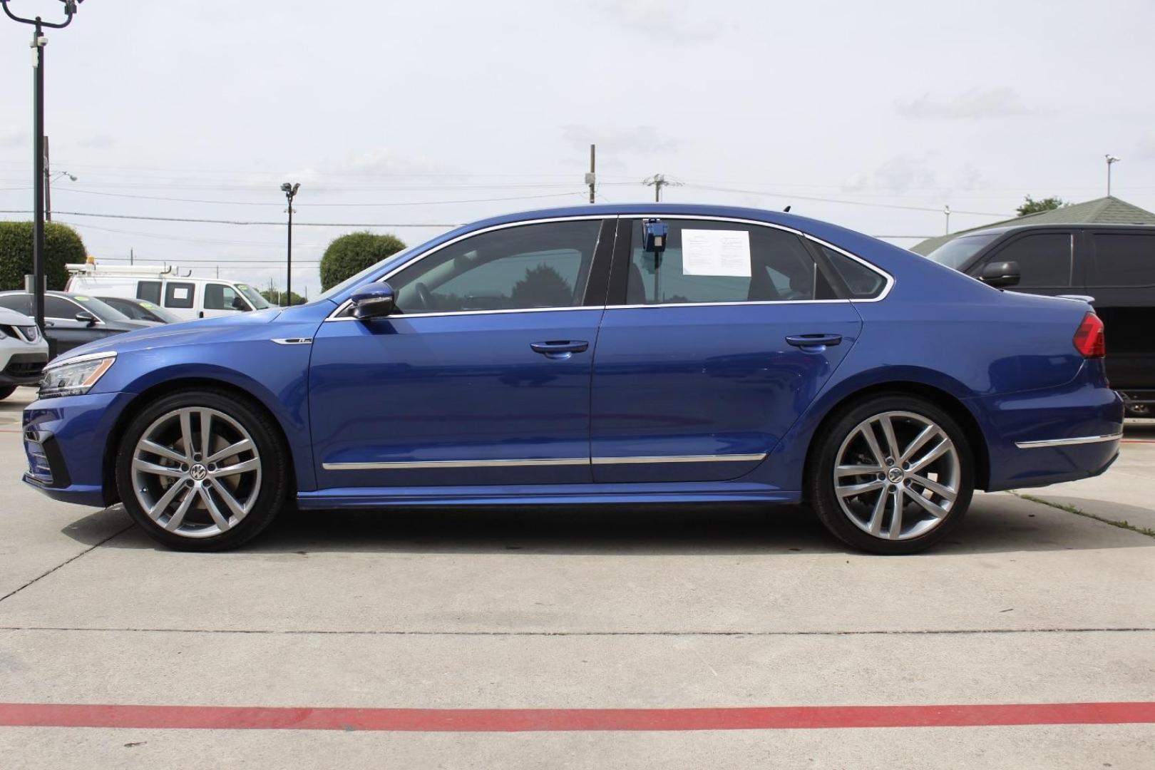 2016 Blue Volkswagen Passat 1.8T R-Line (1VWAT7A38GC) with an 1.8L I-4 gasoline direct injection engine, located at 2401 E Main St., Grand Prairie, TX, 75050, (972) 262-4440, 32.748981, -96.969643 - Photo#2