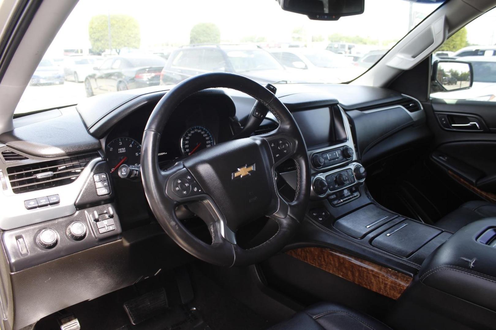2017 Gold Chevrolet Suburban Premier (1GNSKJKC8HR) with an EcoTec3 5.3L V-8 gasoline direct injection engine, located at 2401 E Main St., Grand Prairie, TX, 75050, (972) 262-4440, 32.748981, -96.969643 - Photo#12