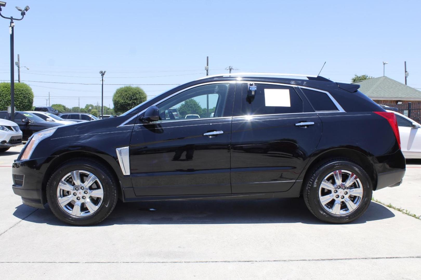 2015 Black Cadillac SRX Luxury Collection (3GYFNBE39FS) with an 3.6L V-6 gasoline direct injection engine, located at 2401 E Main St., Grand Prairie, TX, 75050, (972) 262-4440, 32.748981, -96.969643 - Photo#2