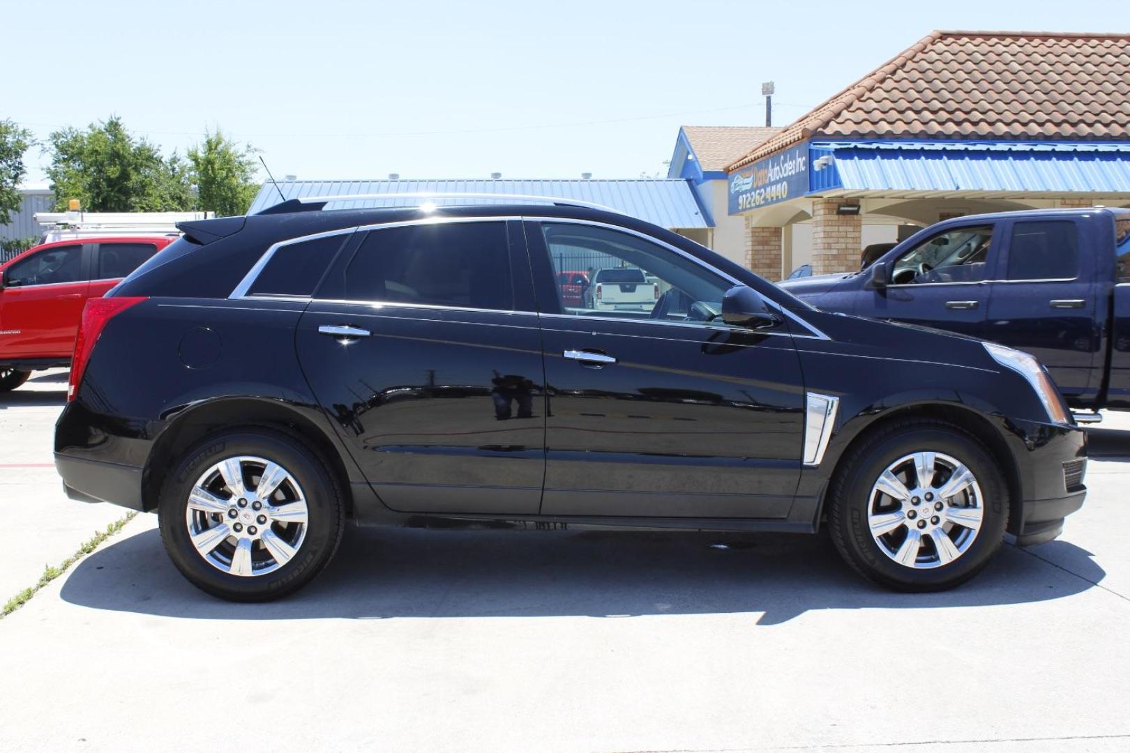 2015 Black Cadillac SRX Luxury Collection (3GYFNBE39FS) with an 3.6L V-6 gasoline direct injection engine, located at 2401 E Main St., Grand Prairie, TX, 75050, (972) 262-4440, 32.748981, -96.969643 - Photo#8