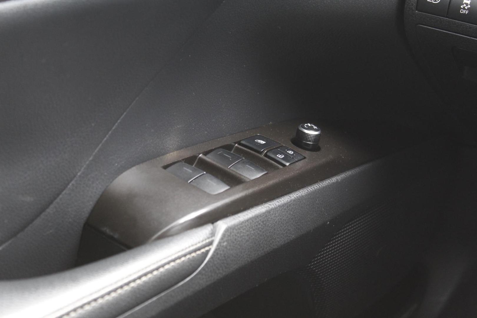 2021 White Toyota Camry XSE (4T1K61AK5MU) with an Dynamic Force 2.5L I-4 port/direct injection engine, located at 2401 E Main St., Grand Prairie, TX, 75050, (972) 262-4440, 32.748981, -96.969643 - Photo#19