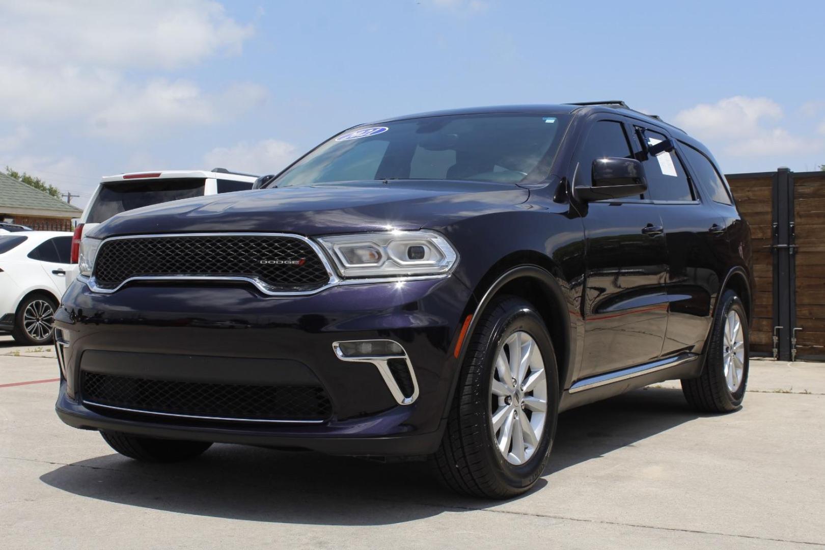 2021 Black Dodge Durango SXT Plus RWD (1C4RDHAG2MC) with an Pentastar 3.6L V-6 DOHC engine, located at 2401 E Main St., Grand Prairie, TX, 75050, (972) 262-4440, 32.748981, -96.969643 - Photo#1
