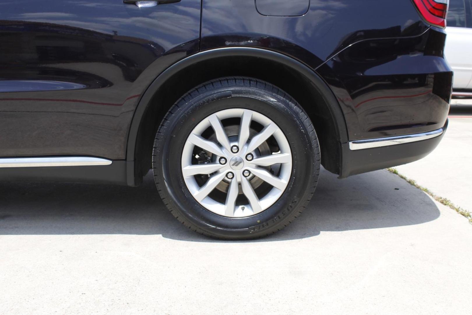 2021 Black Dodge Durango SXT Plus RWD (1C4RDHAG2MC) with an Pentastar 3.6L V-6 DOHC engine, located at 2401 E Main St., Grand Prairie, TX, 75050, (972) 262-4440, 32.748981, -96.969643 - Photo#4