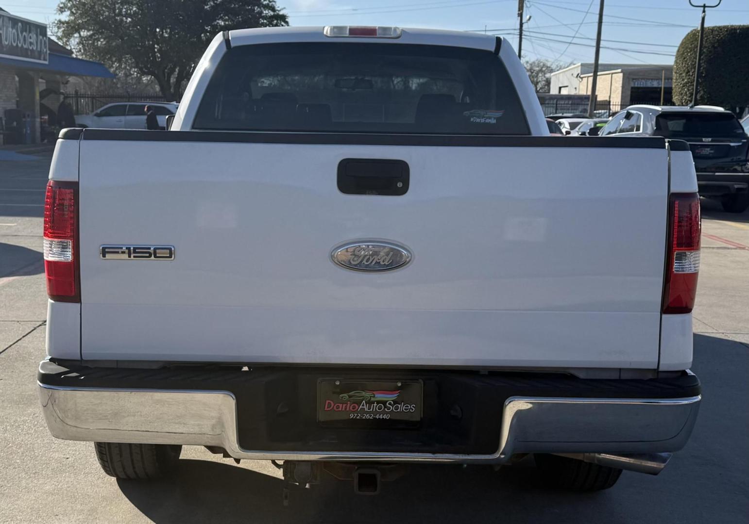 2006 White Ford F-150 (1FTPW12V86K) with an Triton 4.6L V-8 regular unleaded engine, located at 2401 E Main St., Grand Prairie, TX, 75050, (972) 262-4440, 32.748981, -96.969643 - Photo#5