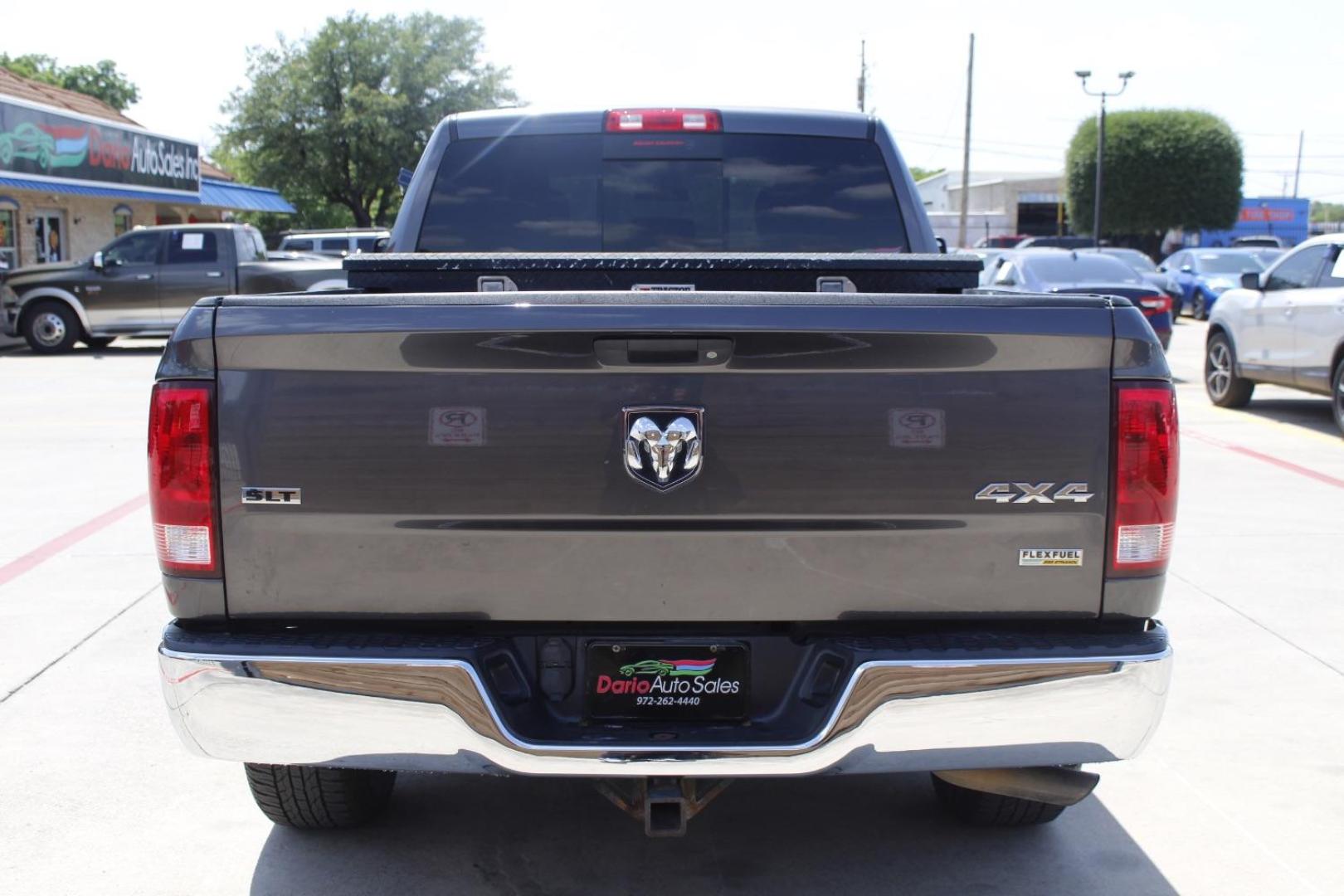 2017 Gray Ram 1500 SLT Quad Cab 4x4 6'4 Box (1C6RR7GG9HS) , located at 2401 E Main St., Grand Prairie, TX, 75050, (972) 262-4440, 32.748981, -96.969643 - Photo#5