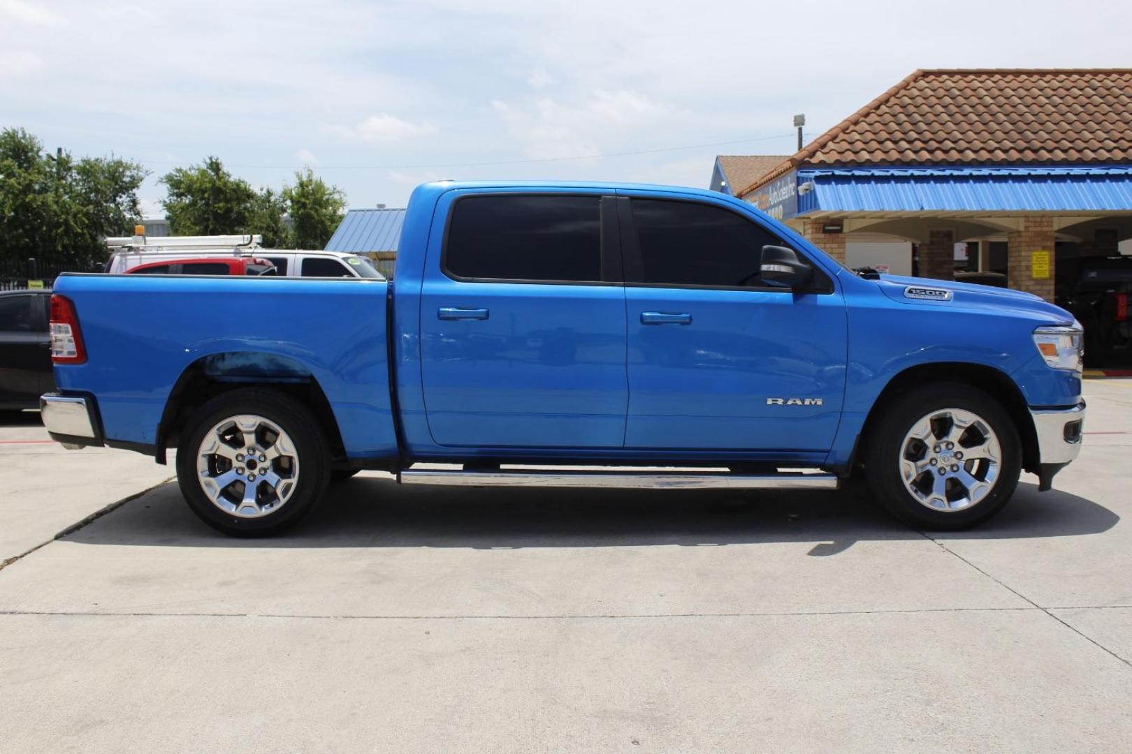 2021 BLUE Ram 1500 Lone Star Crew Cab 4x2 5'7 Box (1C6RREFT5MN) with an HEMI 5.7L V-8 variable valve control engine, located at 2401 E Main St., Grand Prairie, TX, 75050, (972) 262-4440, 32.748981, -96.969643 - Photo#9
