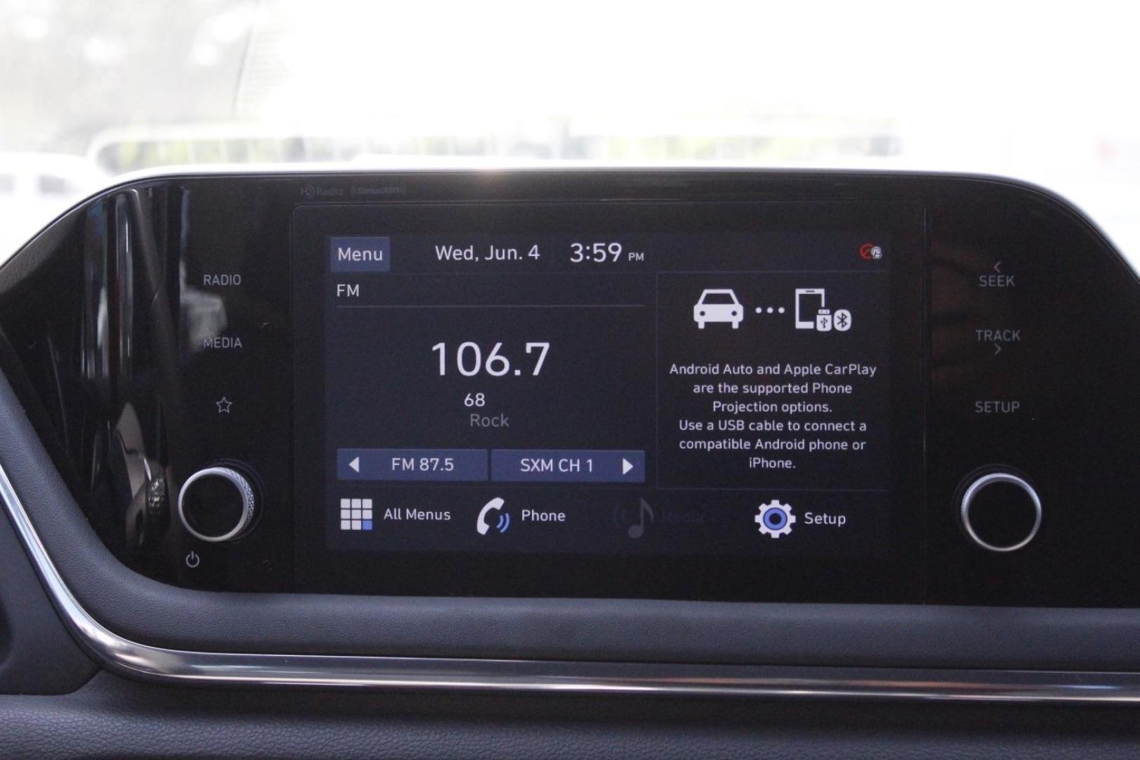 2020 Black Hyundai Sonata SEL Plus (5NPEJ4J24LH) with an Smartstream 1.6L I-4 port/direct injection engine, located at 2401 E Main St., Grand Prairie, TX, 75050, (972) 262-4440, 32.748981, -96.969643 - Photo#15