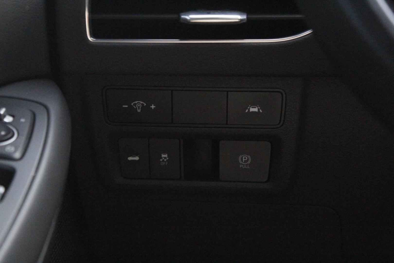 2020 Black Hyundai Sonata SEL Plus (5NPEJ4J24LH) with an Smartstream 1.6L I-4 port/direct injection engine, located at 2401 E Main St., Grand Prairie, TX, 75050, (972) 262-4440, 32.748981, -96.969643 - Photo#21