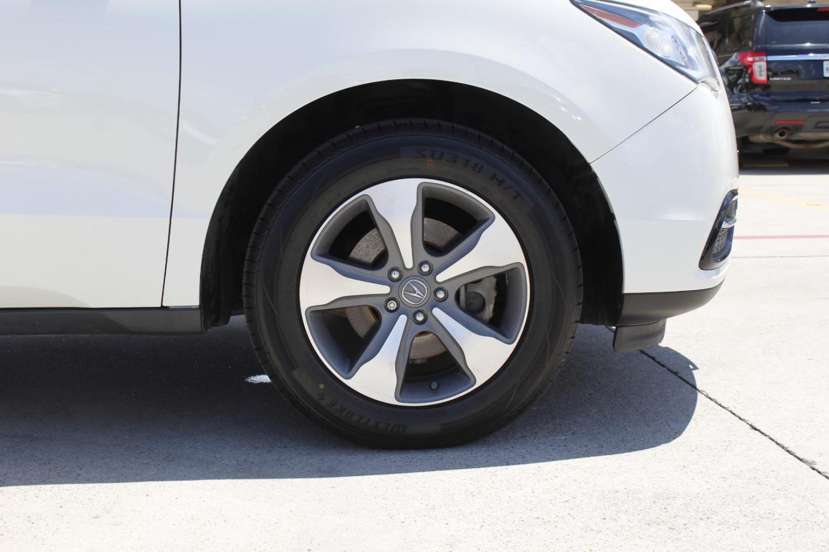 2016 White Acura MDX AcuraWatch Plus Package (5FRYD3H24GB) with an 3.5L V-6 gasoline direct injection engine, located at 2401 E Main St., Grand Prairie, TX, 75050, (972) 262-4440, 32.748981, -96.969643 - Photo#10