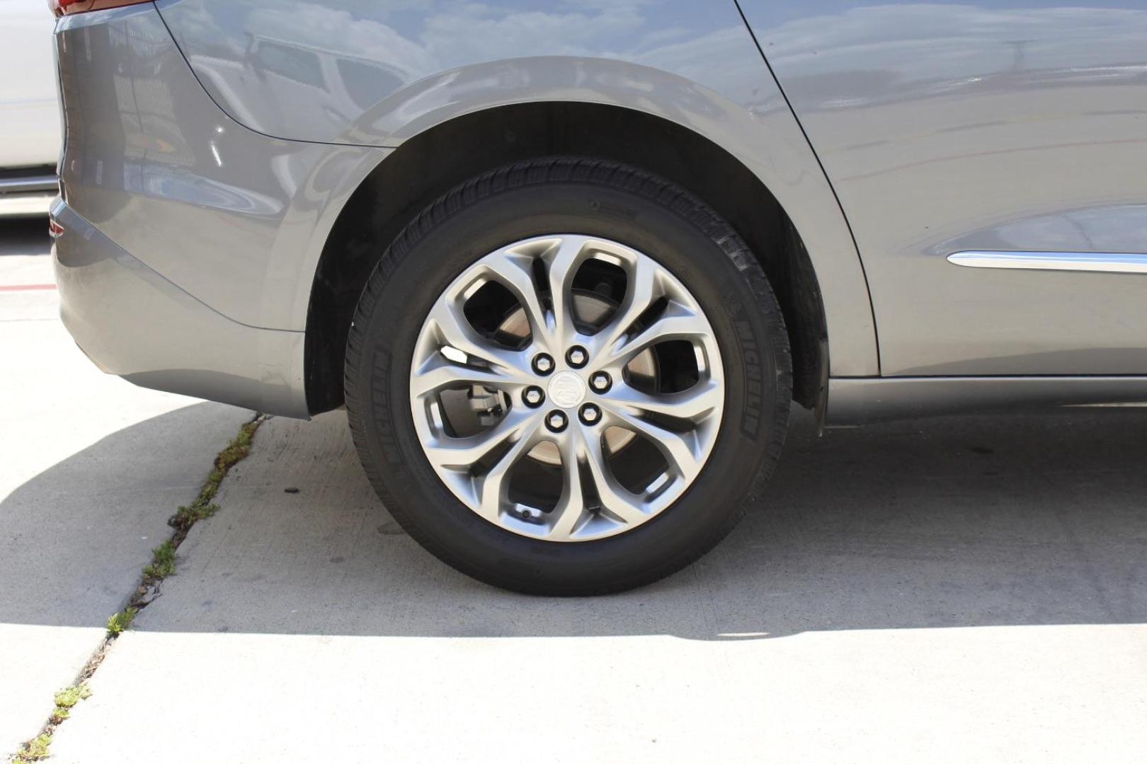 2020 Gray Buick Enclave FWD Avenir (5GAERDKW9LJ) with an 3.6L V-6 gasoline direct injection engine, located at 2401 E Main St., Grand Prairie, TX, 75050, (972) 262-4440, 32.748981, -96.969643 - Photo#9