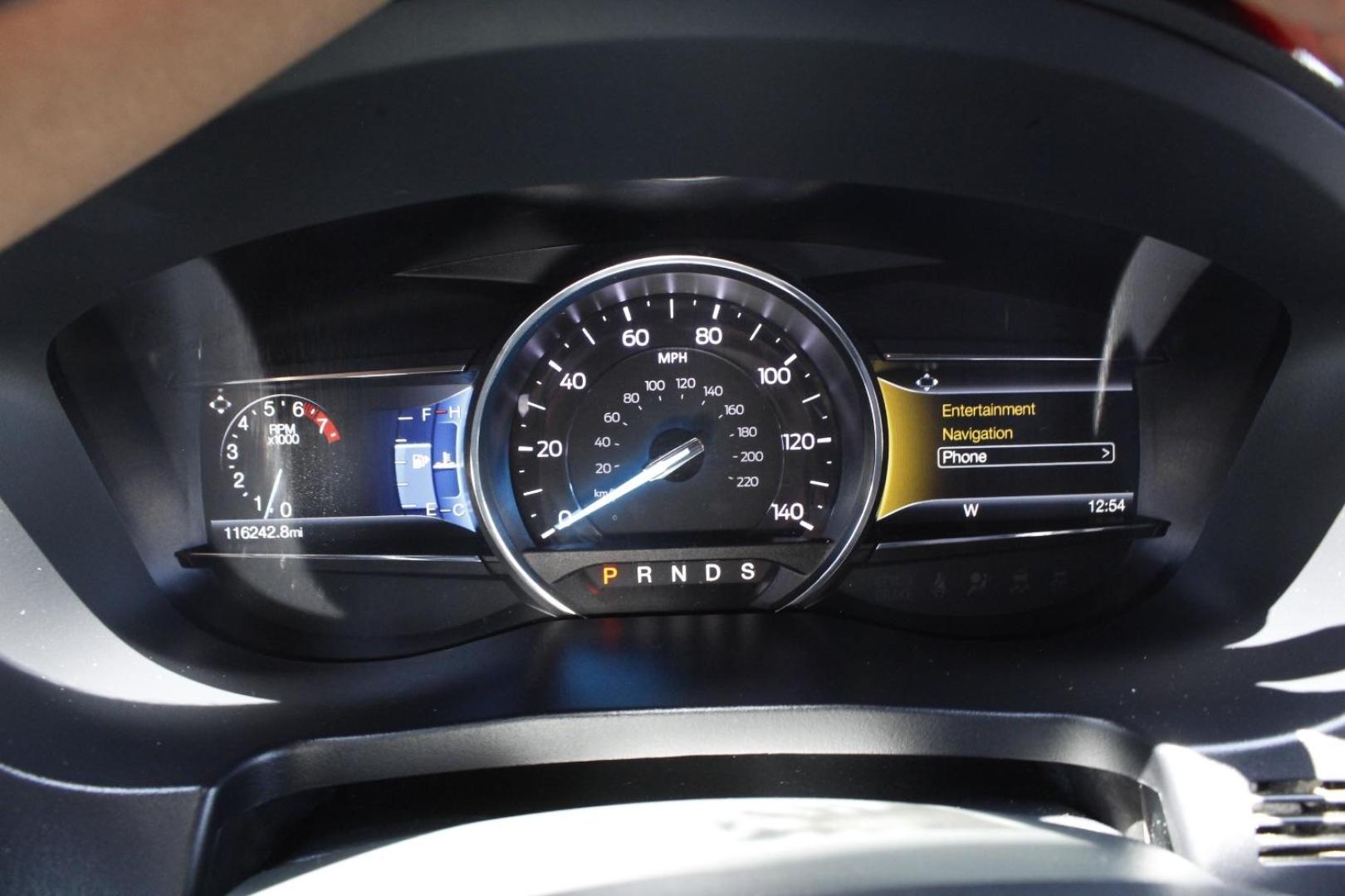 2018 White Ford Explorer XLT (1FM5K7D87JG) with an EcoBoost 2.3L I-4 gasoline direct injection engine, located at 2401 E Main St., Grand Prairie, TX, 75050, (972) 262-4440, 32.748981, -96.969643 - Photo#22