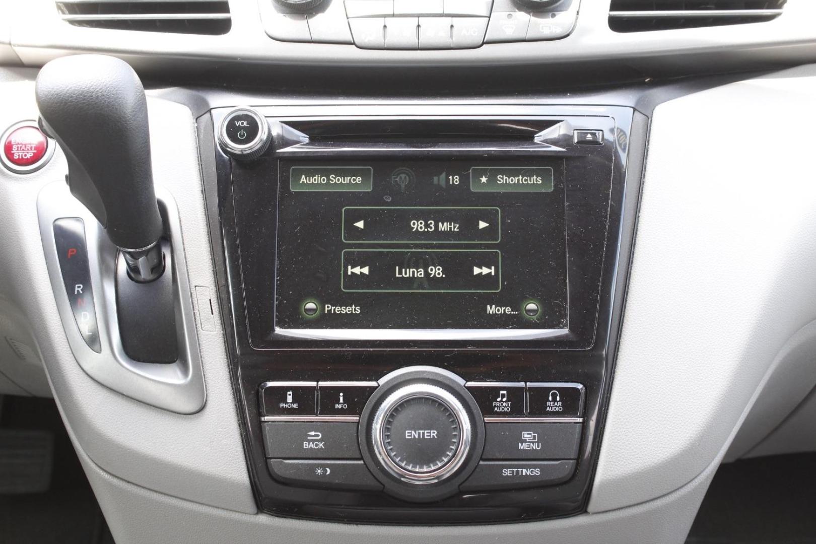 2016 Gray Honda Odyssey SE (5FNRL5H39GB) with an 3.5L V-6 i-VTEC variable valve control engine, located at 2401 E Main St., Grand Prairie, TX, 75050, (972) 262-4440, 32.748981, -96.969643 - Photo#18