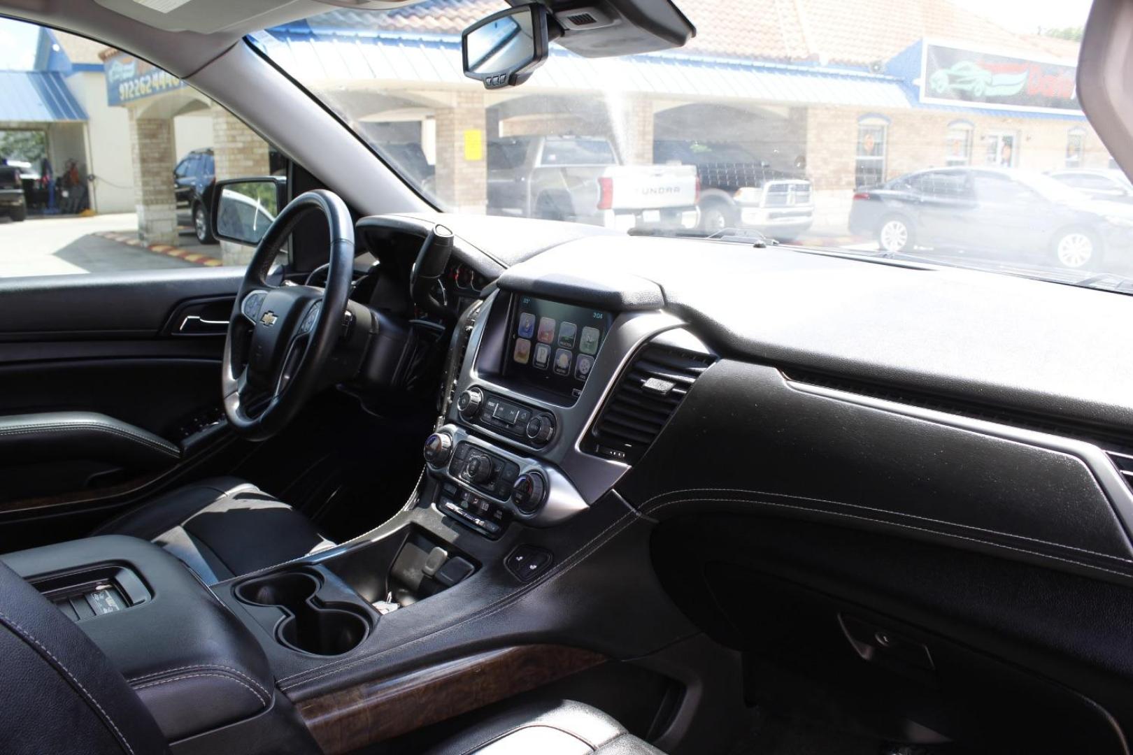 2016 Gray Chevrolet Tahoe LT (1GNSCBKCXGR) with an EcoTec3 5.3L V-8 gasoline direct injection engine, located at 2401 E Main St., Grand Prairie, TX, 75050, (972) 262-4440, 32.748981, -96.969643 - Photo#13